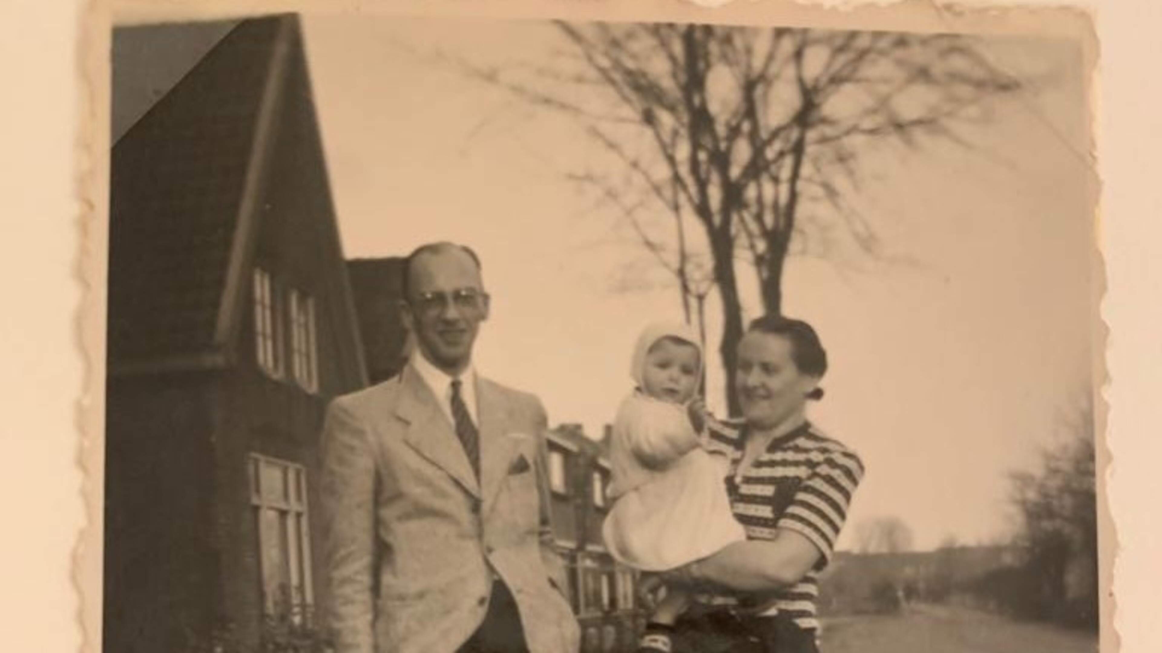 Nel Schuttevaêr-Velthuijs and five other Beverwijk residents posthumously honored with Yad Vashem recognition