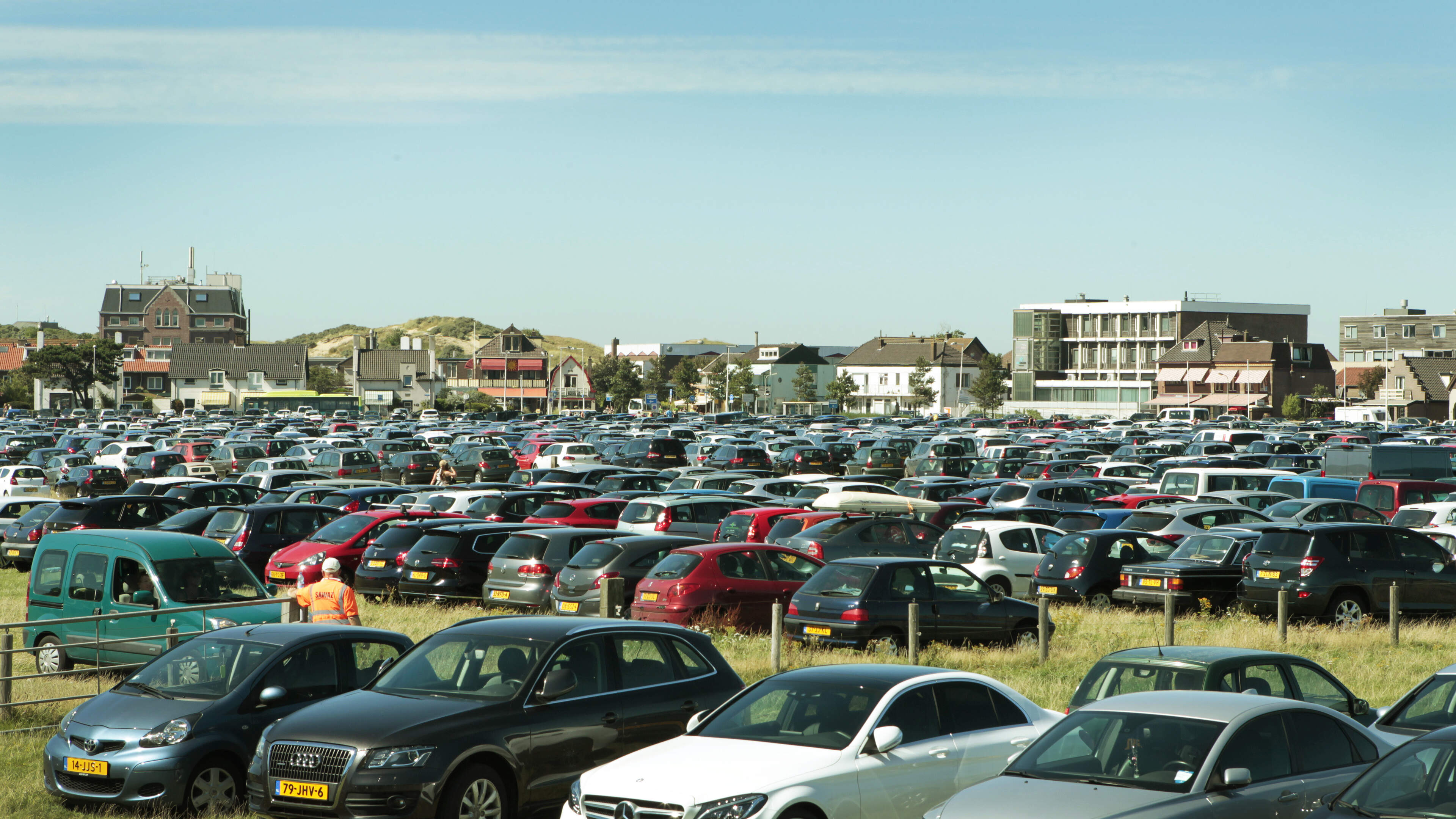 Talks on future management of Dorpsweide raise questions: 'Are we heading toward ending self-management?'