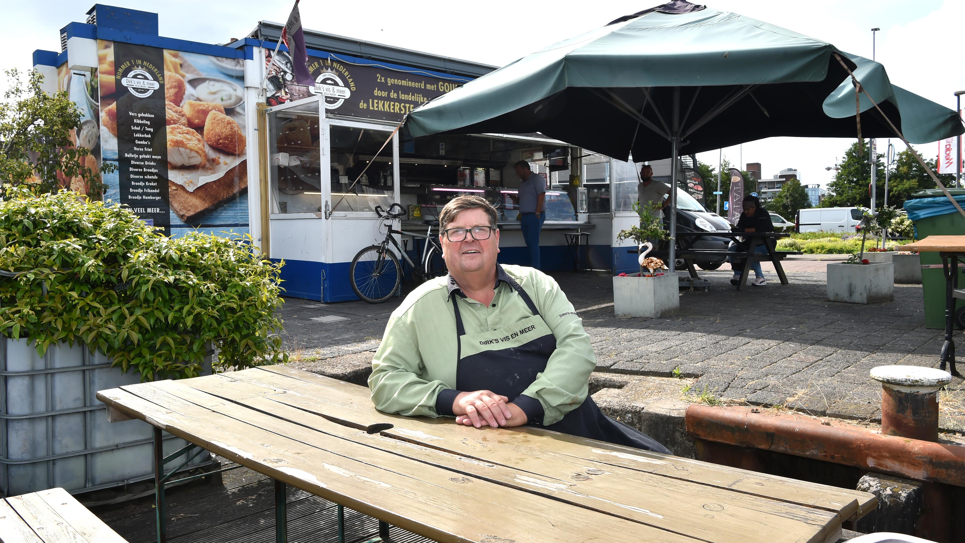 Dirk (72) vecht al tien jaar voor een nieuwe viskar, maar elk idee wordt afgewezen. ’Ik heb altijd g