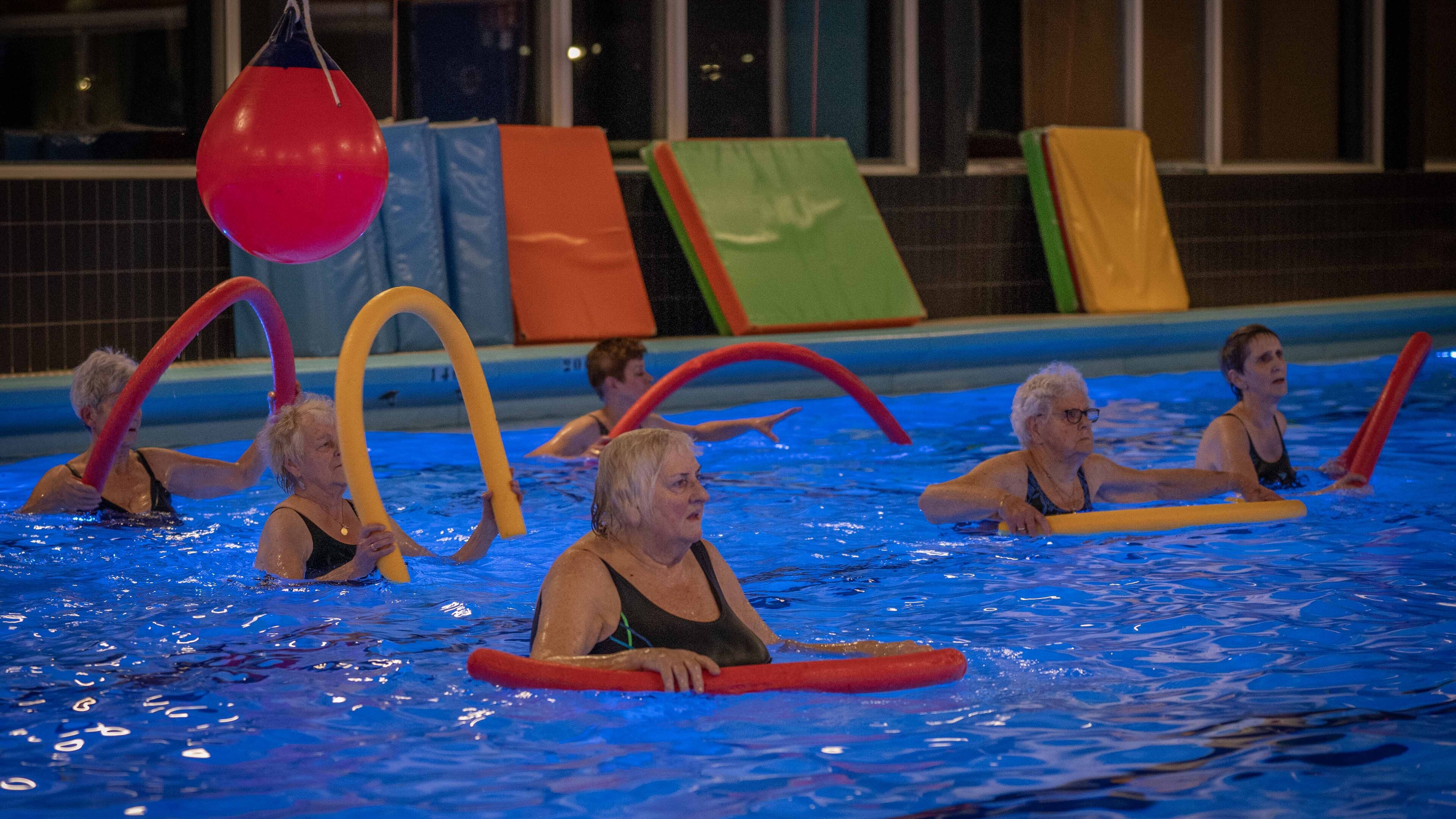 Trimzwemclub uit Hippolytushoef dreigt kopje onder te gaan. ’Zou zo zonde zijn, vooral voor de dieha