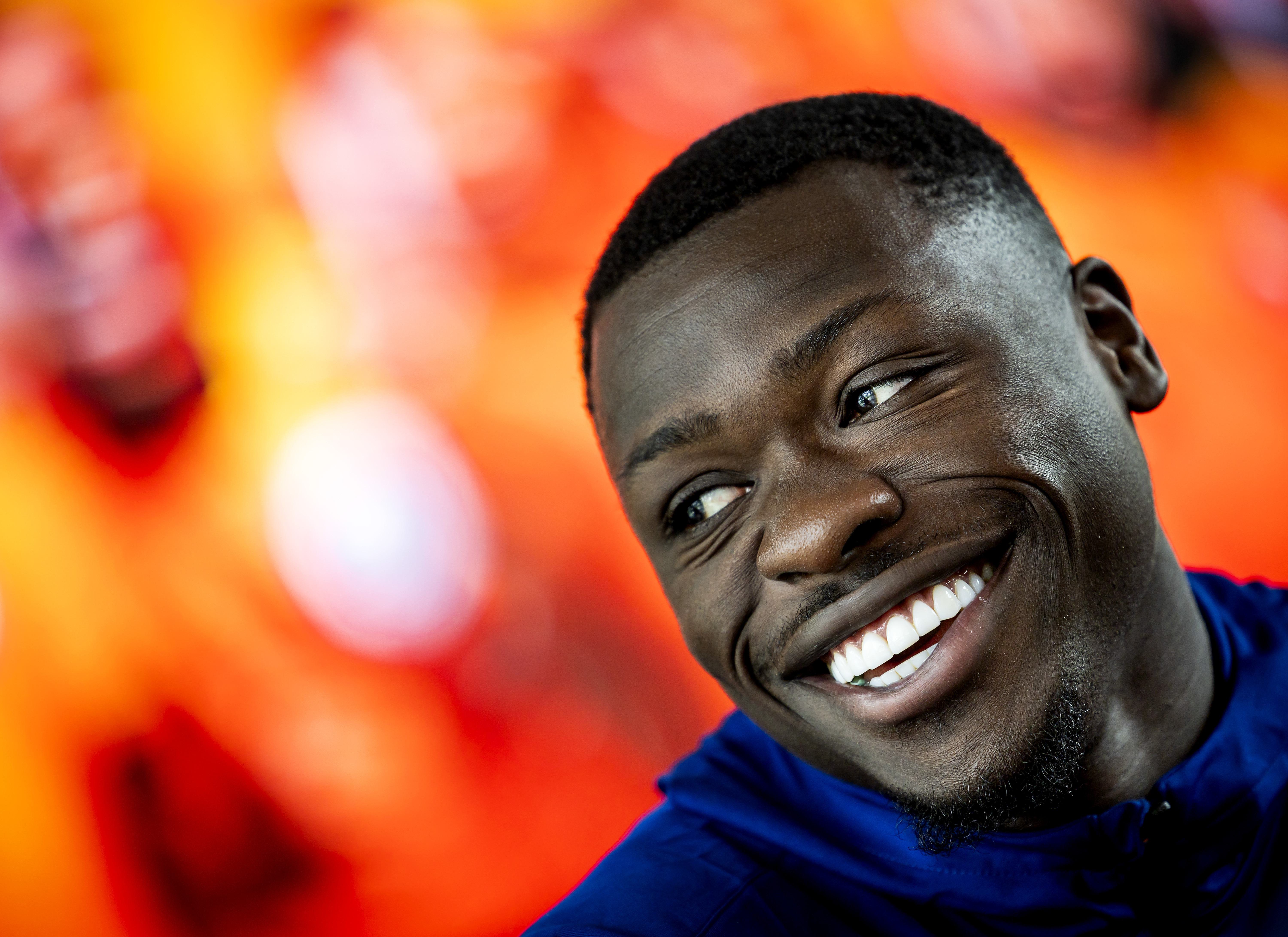 Brian Brobbey geeft inkijkje in spelershotel Oranje en beschrijft 