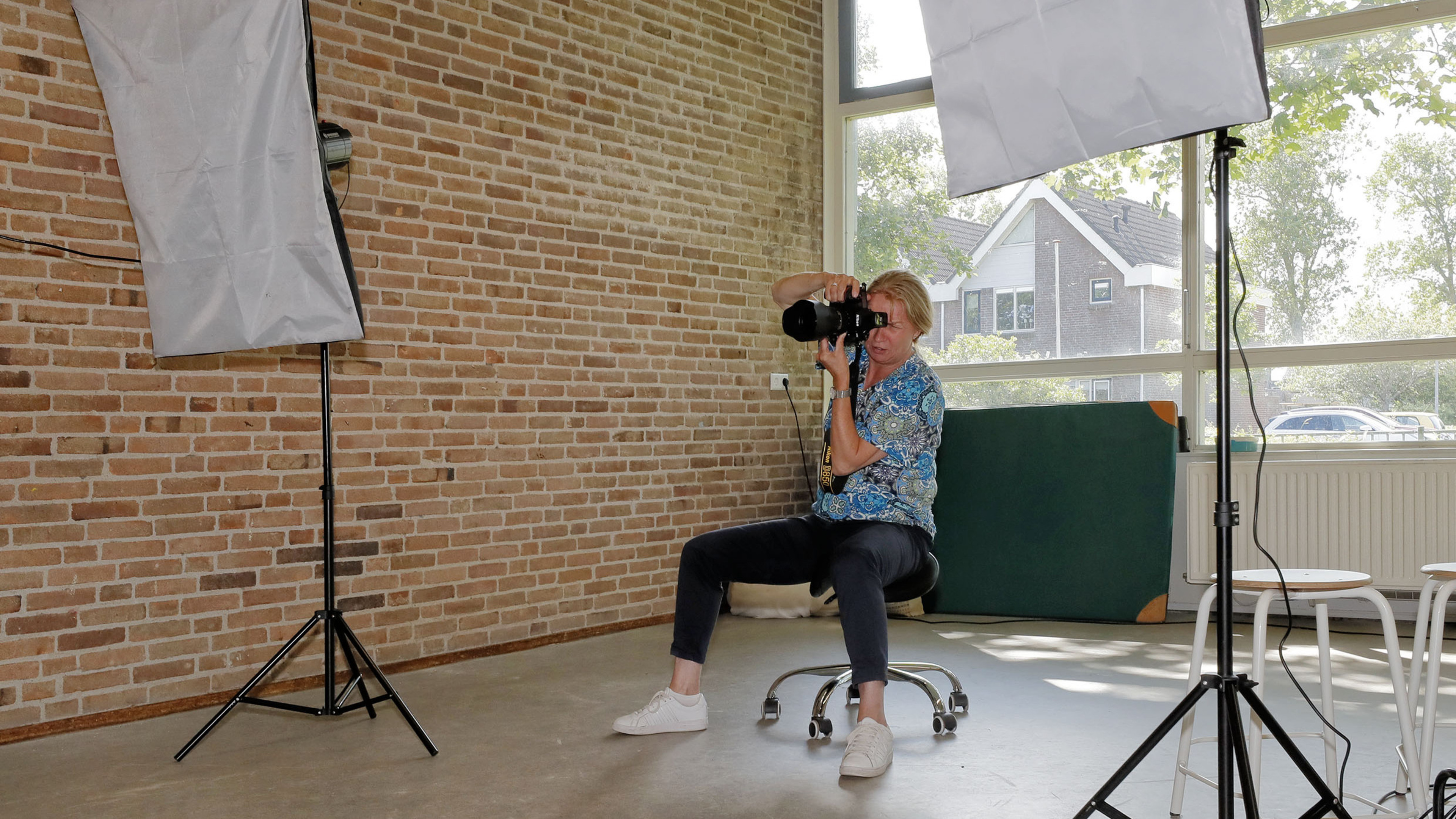 De kleding is nieuw, de haartjes gekapt. ‘Je lijkt wel een fotomodel