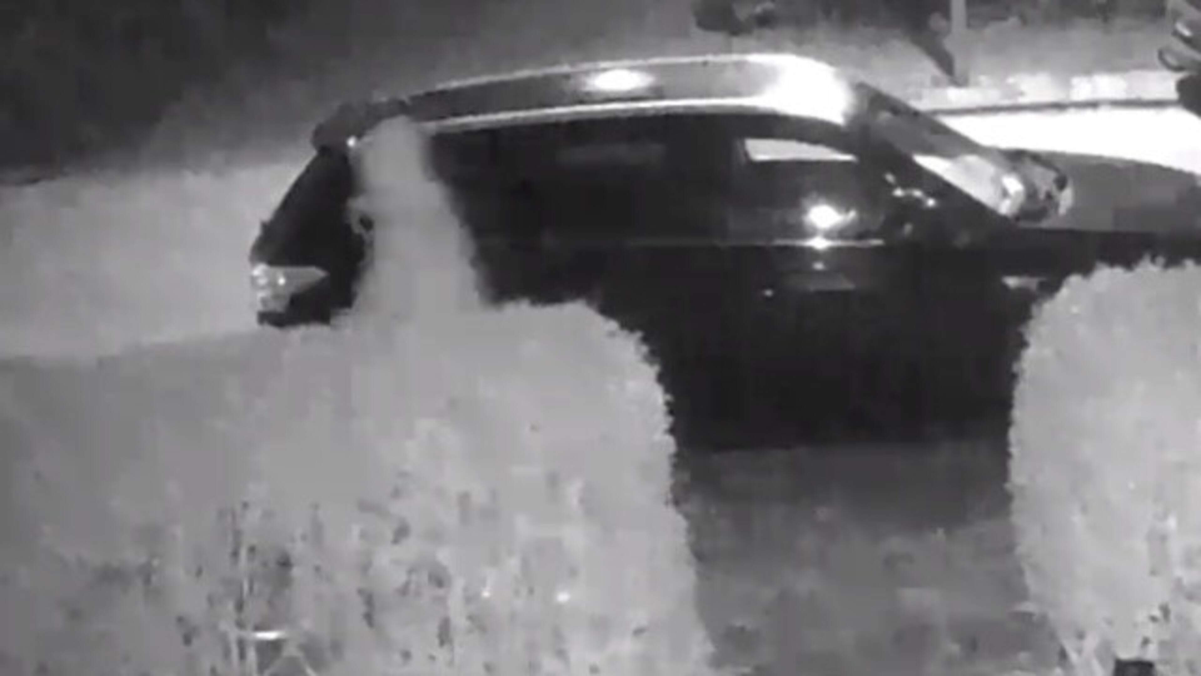 Vandaal bekrast vier dagen op rij zelfde auto in Oudorp: ‘Als je probleem met mij hebt, kom dan aan 