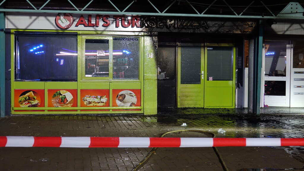 112-nieuws van 7 mei: Turks restaurant in Purmerend opnieuw getroffen