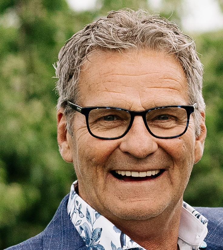 Cor De Decker in Westwoud overleden: afscheid van een bijzonder kleurrijk ’varken’