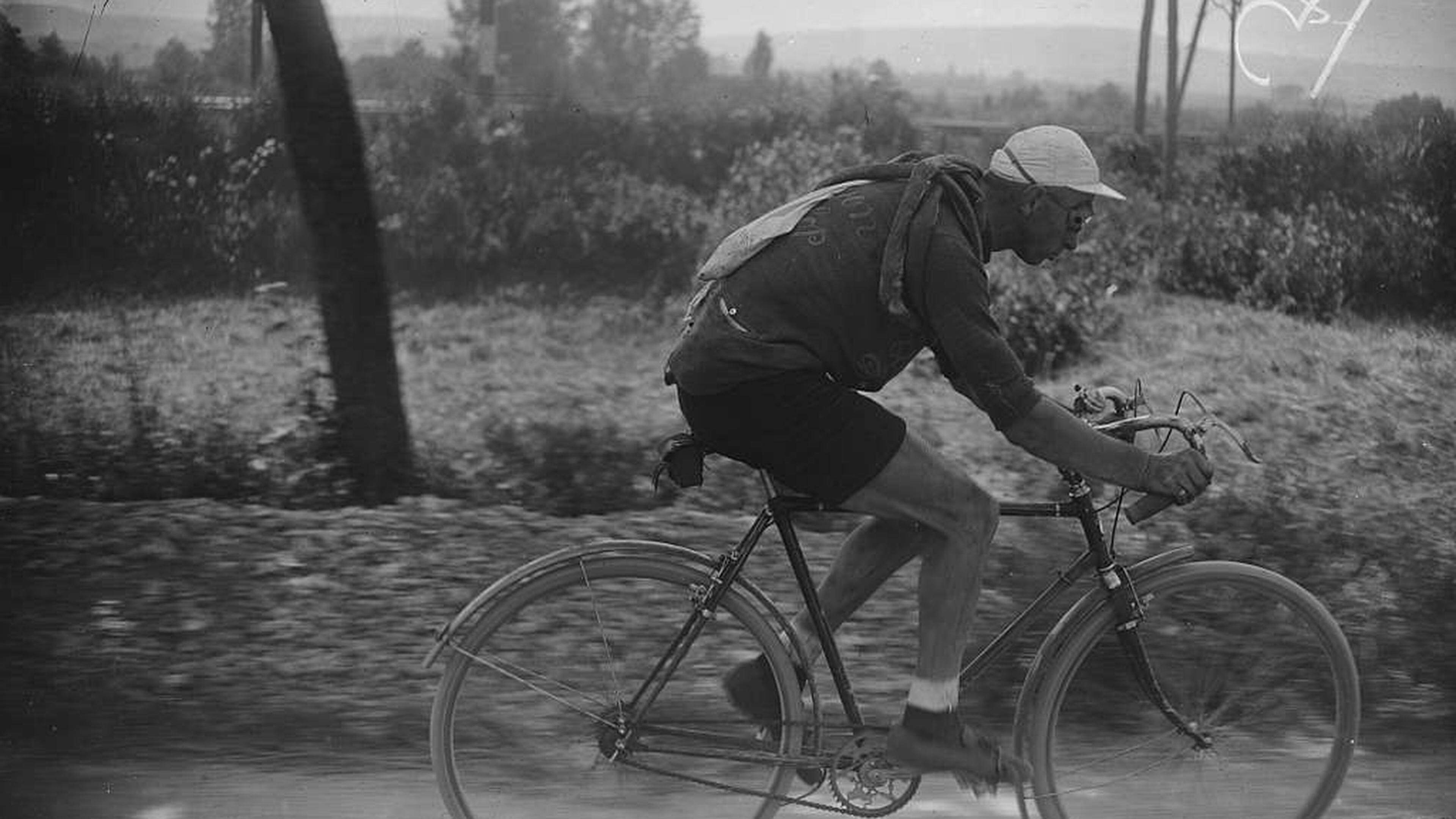 De Tour winnen op een ‘damesfiets’. Op deze dag in 1928 deed de ...