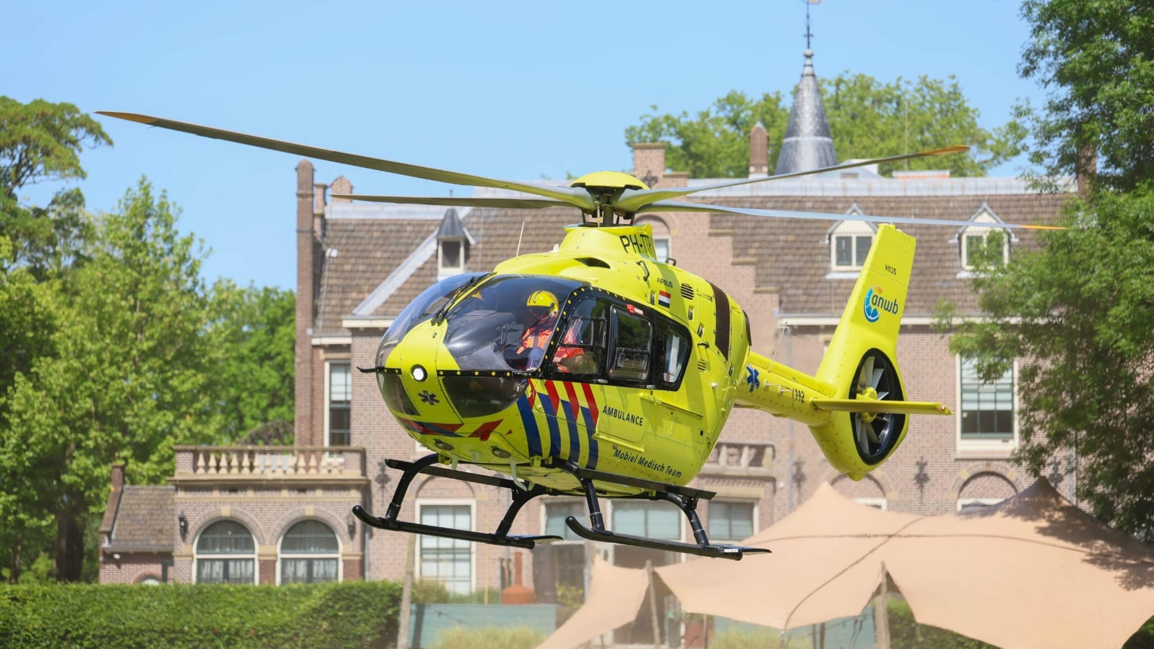 Trauma helicopter dispatched for injured fat biker in Beverwijk