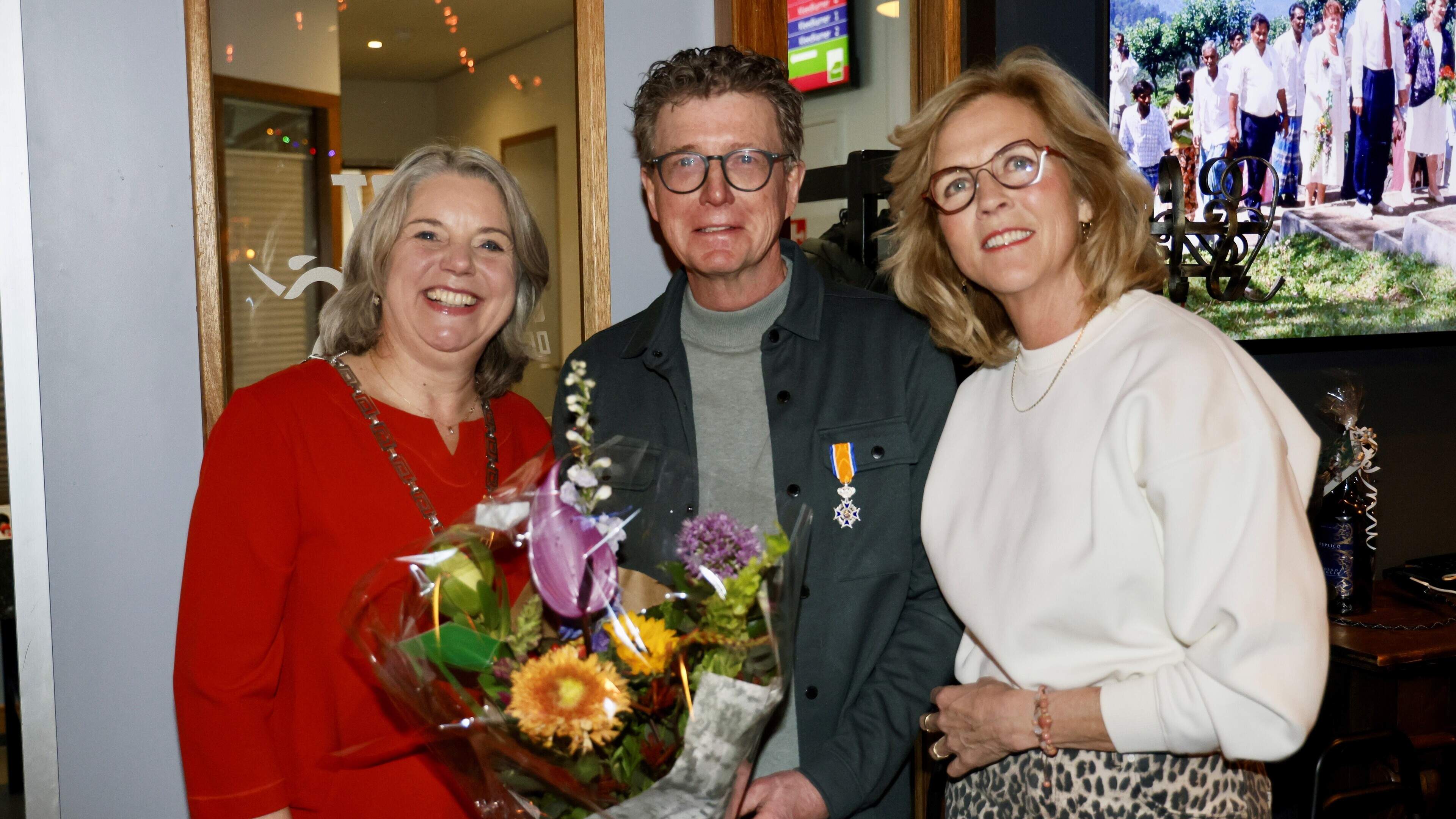 Koninklijke onderscheiding voor Erik Koning uit De Goorn, voor ruim 20 jaar vrijwilligerswerk op Sri