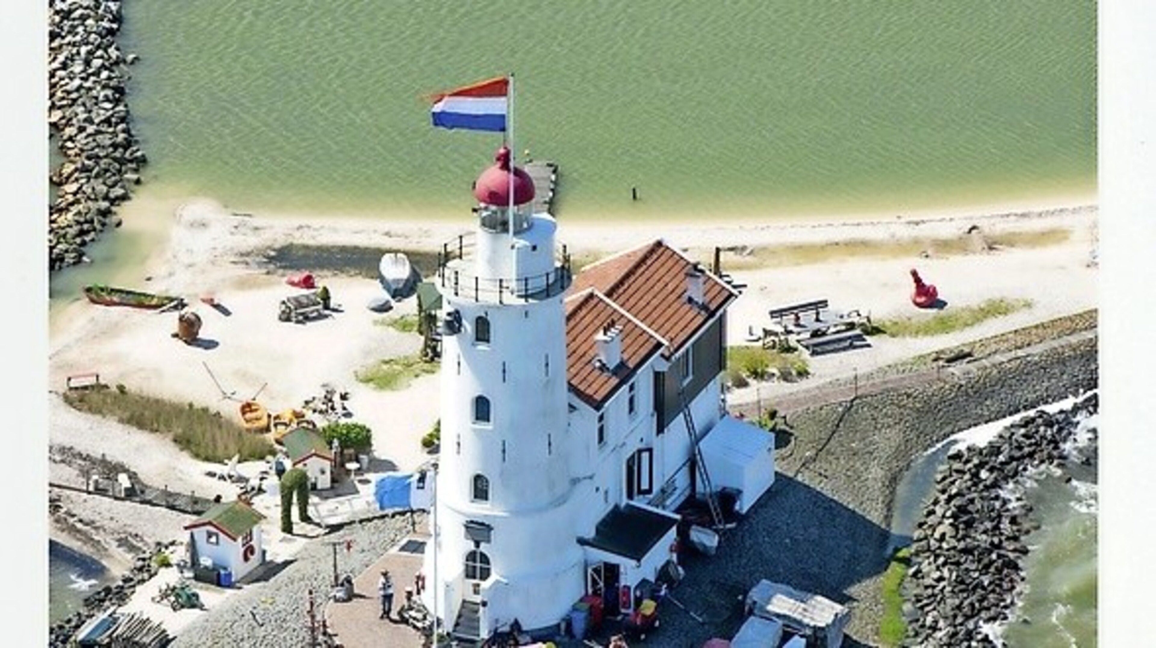 Noordkade maanden gesloten door herbestrating, als onderdeel van dijkversterkingsproject