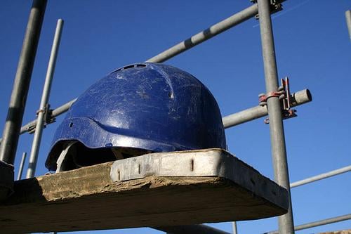 Onderzoek naar vergunning dakrenovatie De Schooten komt er