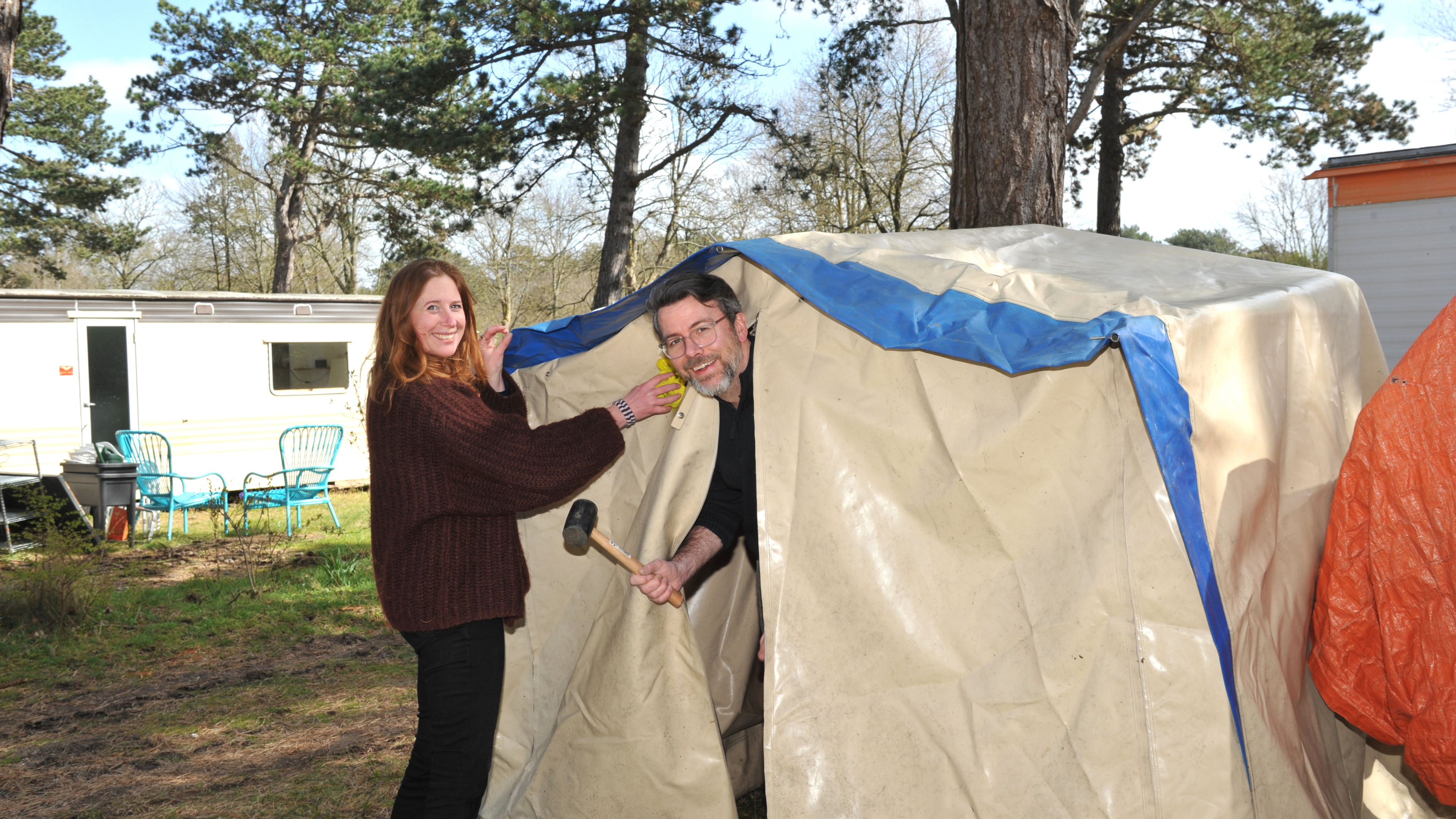 Furnishing caravans and testing tents: camping season begins. 'High fuel prices keep people in their own country'