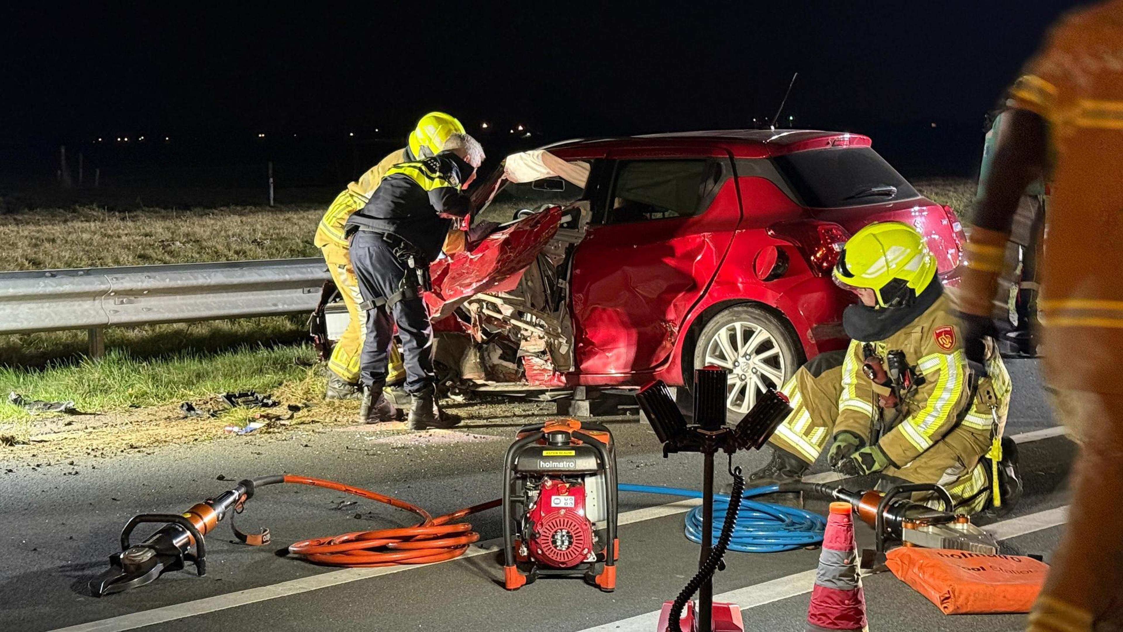 Gewonden bij ernstig ongeval met veel schade op N194 in Heerhugowaard