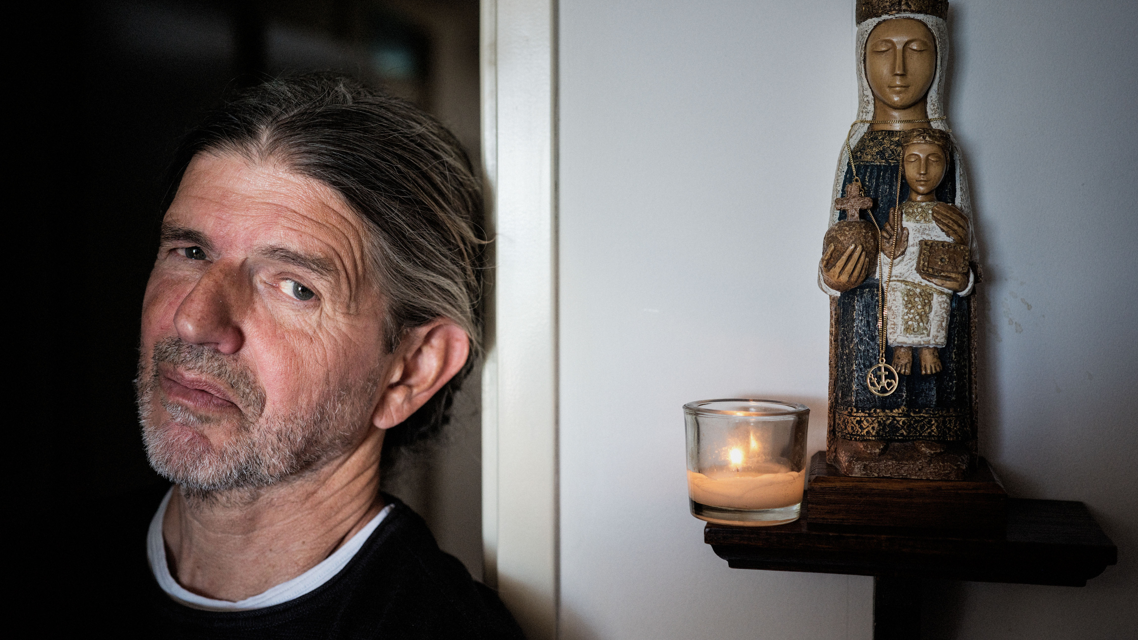Suspended priest Pierre Valkering wants two high-ranking Vatican officials to testify in Haarlem: 'I want to know exactly what has been alleged about me'