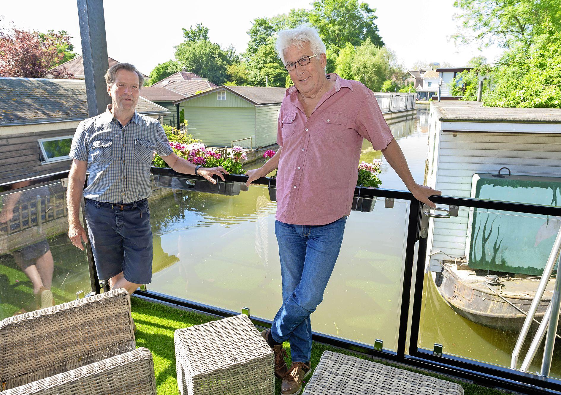 Woonbootbezitters moeten gaan betalen voor een ligplaats: bewoners Oostdijk in Zuidoostbeemster en h