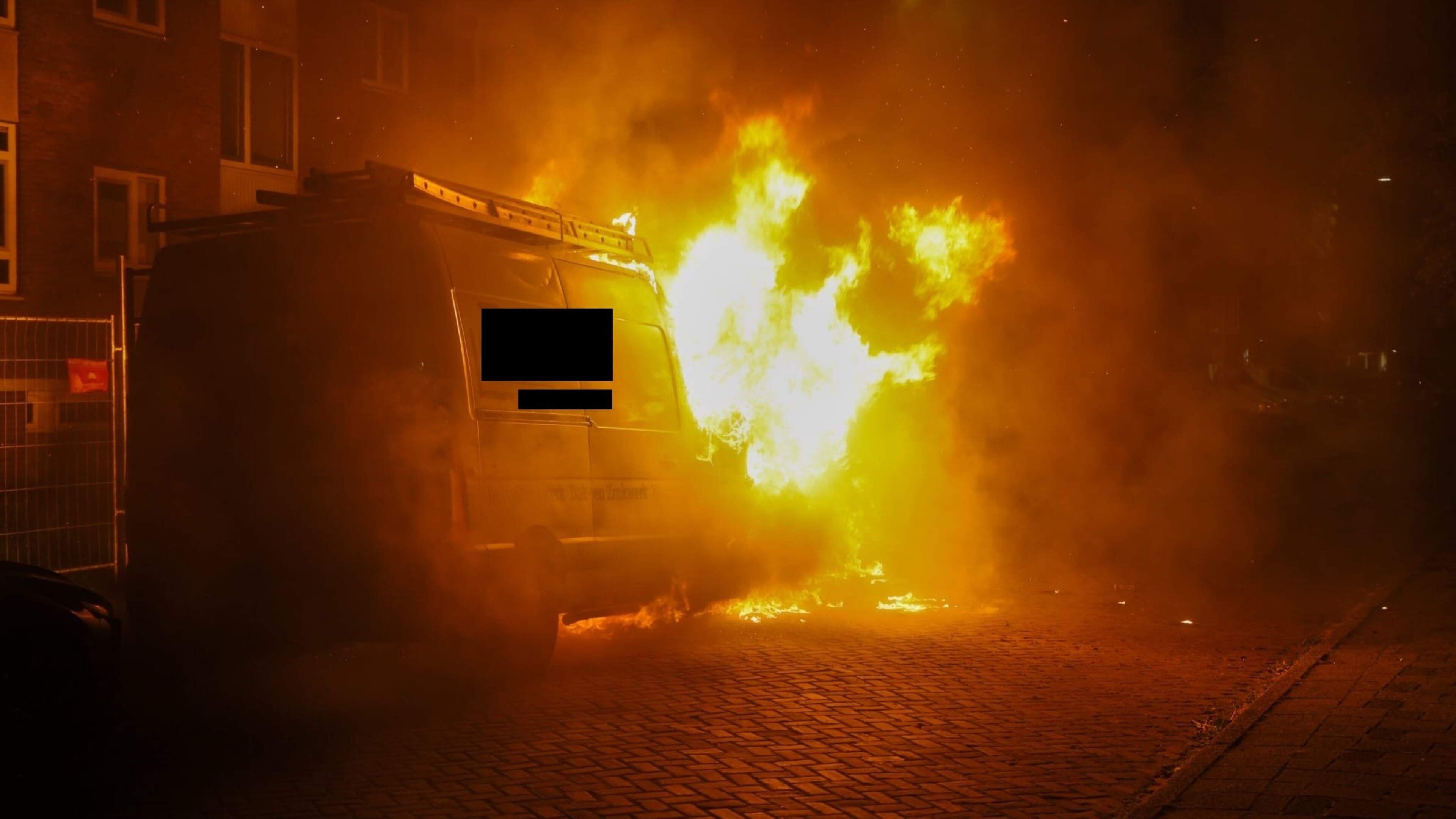 Delivery van goes up in flames in Beverwijk
