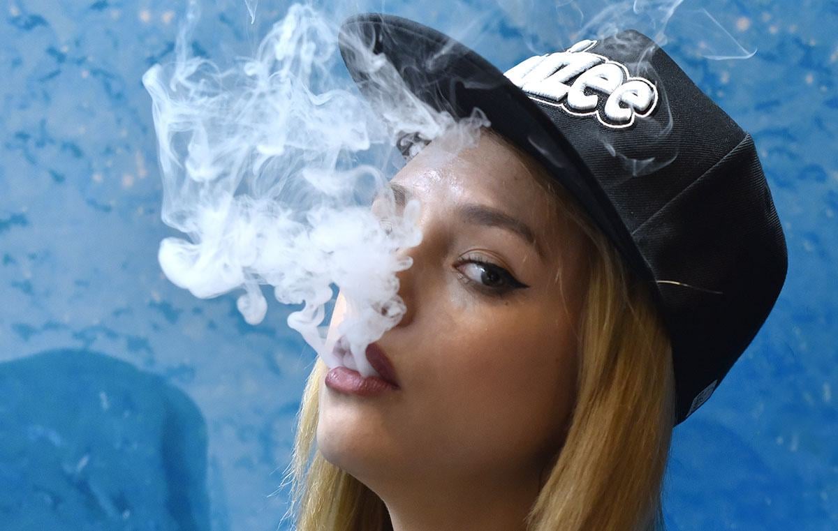 NVWA waarschuwt voor gevaarlijke vapes: 'Je weet niet wat je koopt in  landen buiten Europa'