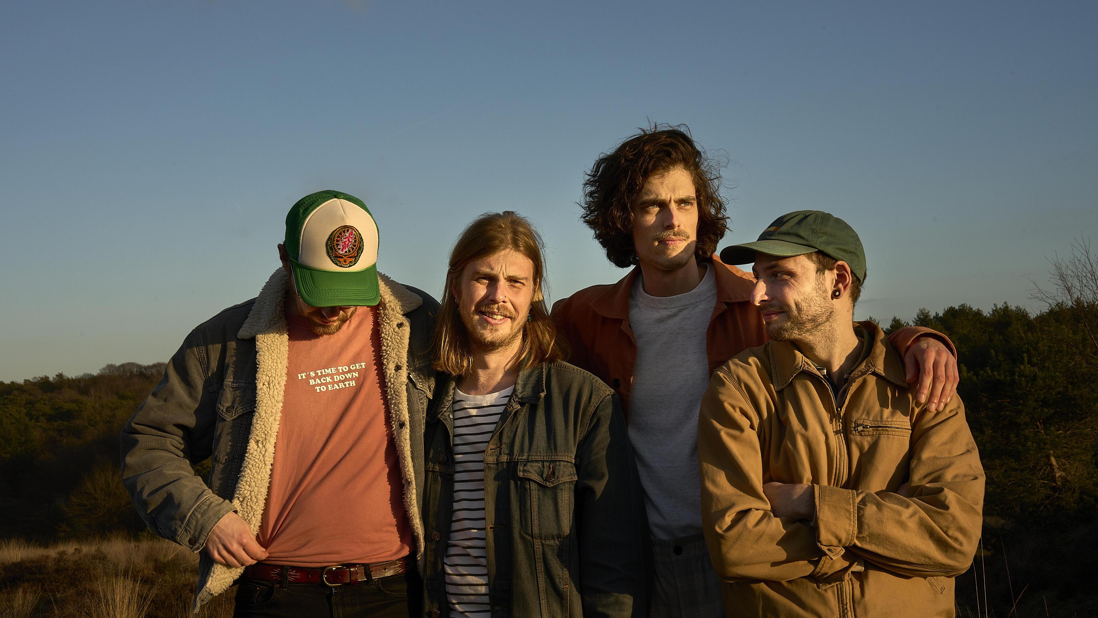 Campingfestival van P3 in Zuidoostbeemster wordt Volendams feestje met 3JS en Blanko