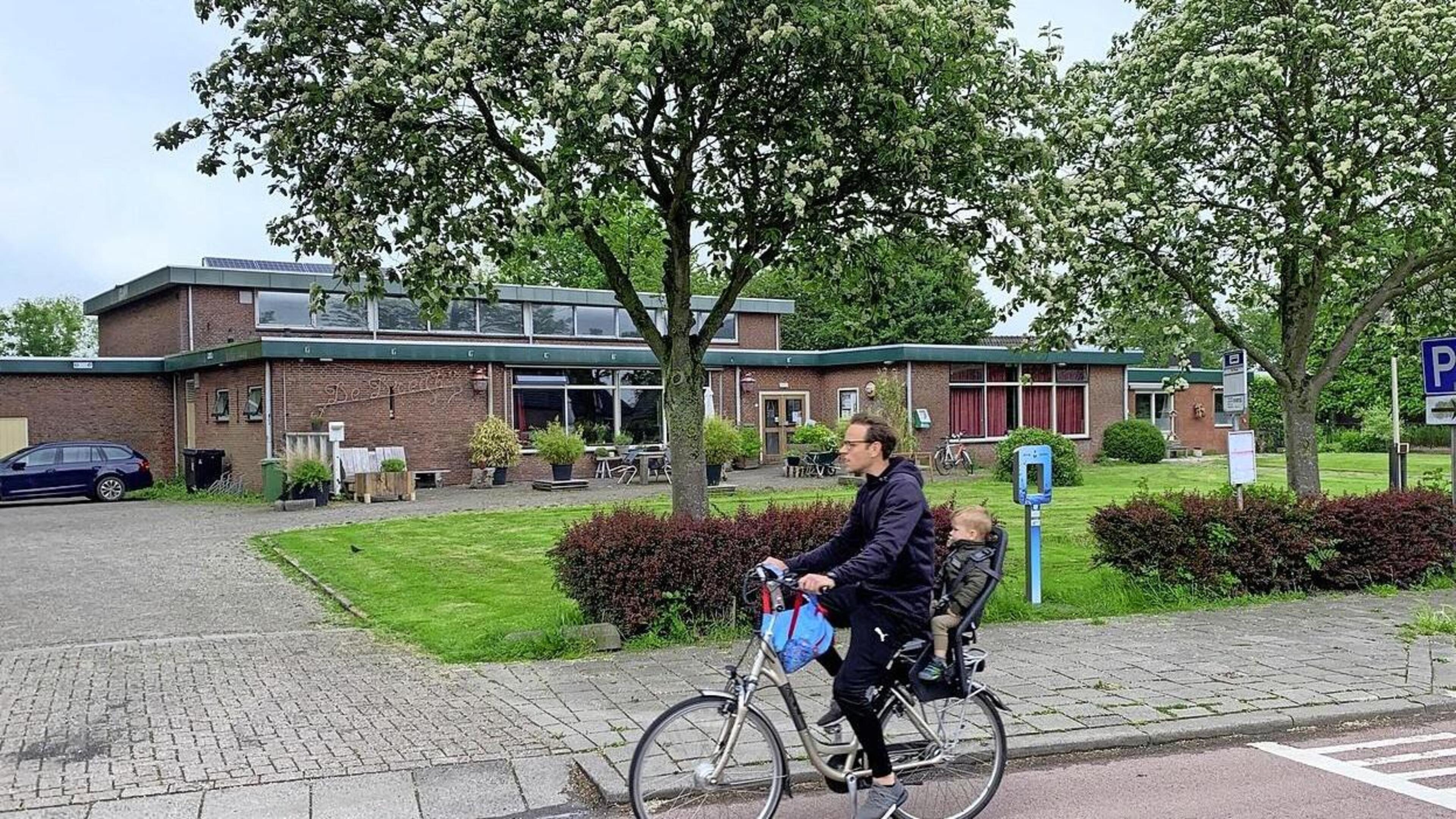 Nieuwe school en dorpshuis in Schellinkhout gaan gemeente Drechterland niet ruim 1,3 miljoen extra k
