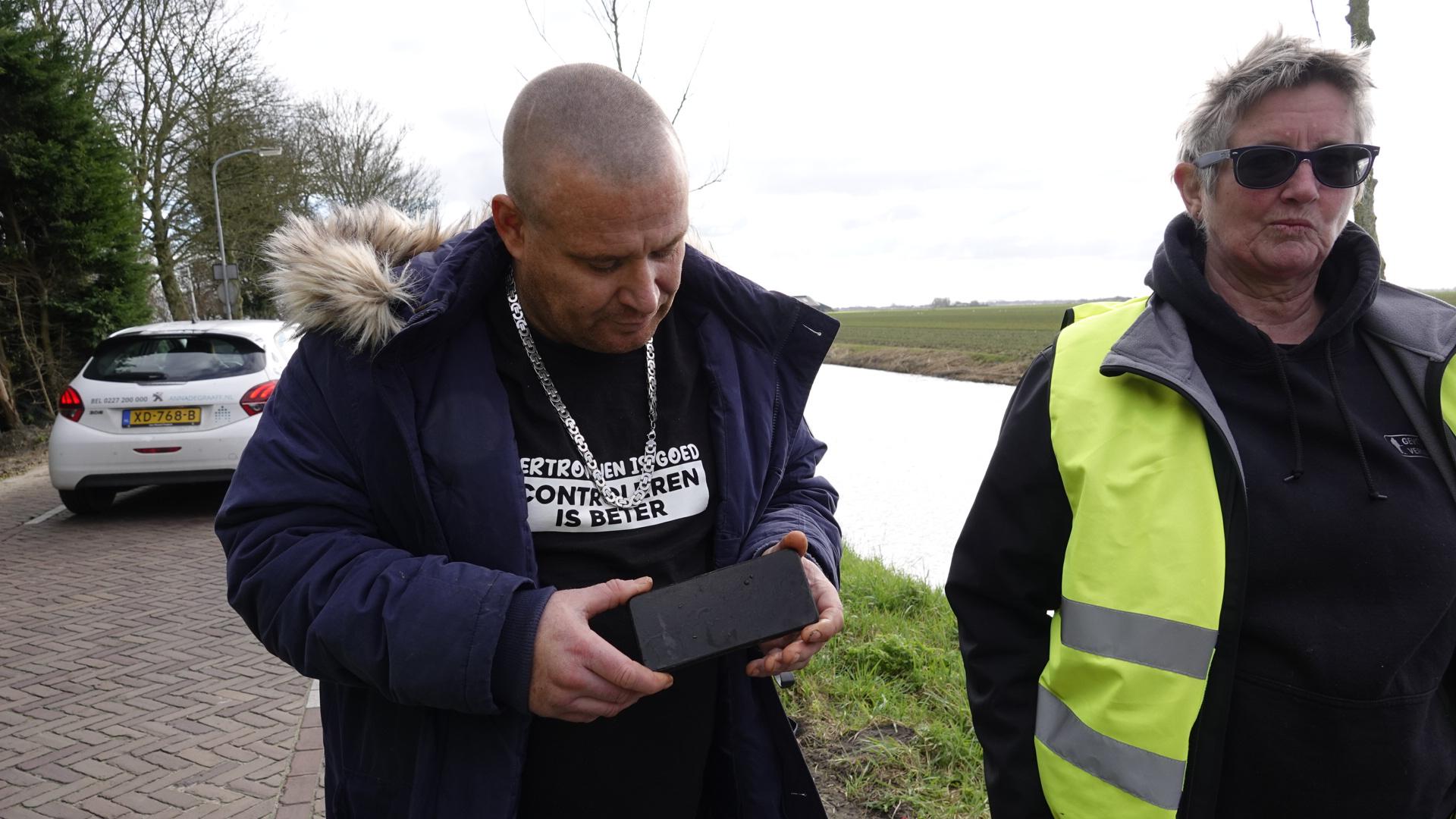 Maanden na ongeluk met fatale afloop in Opperdoes wordt alsnog telefoon slachtoffer gevonden door vr