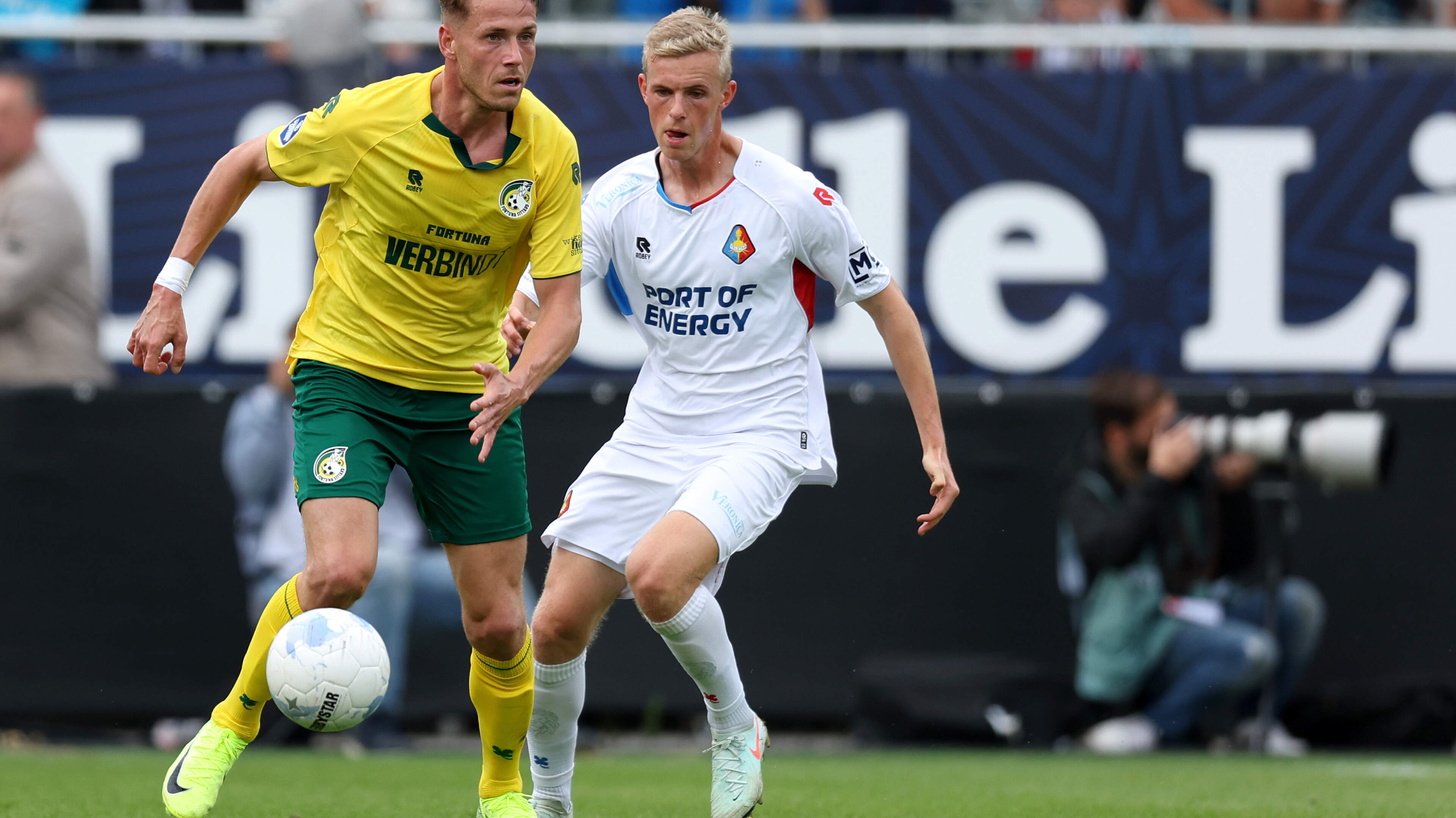 Guus Offerhaus follows coach Anthony Correia and signs with FC Utrecht
