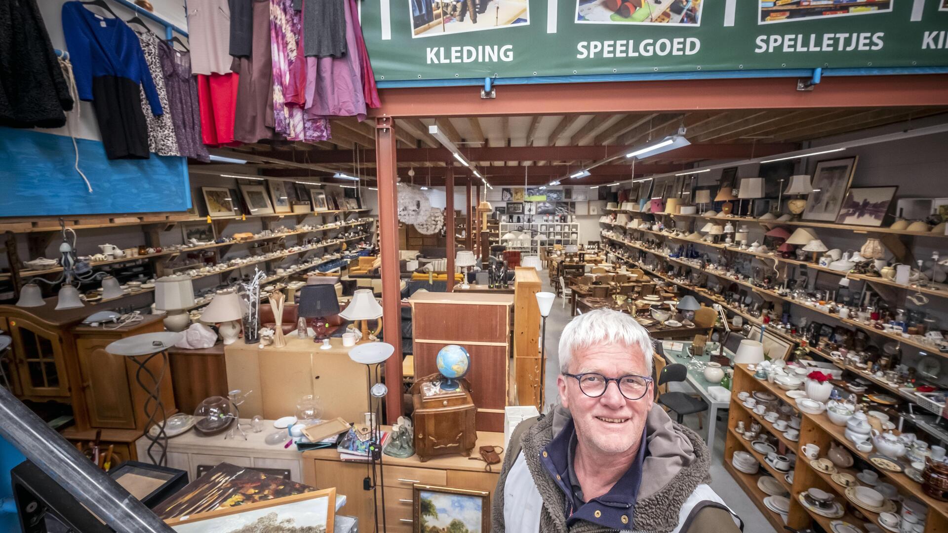 Hou de spullen nog maar even op zolder, want de kringloopwinkel zit ...