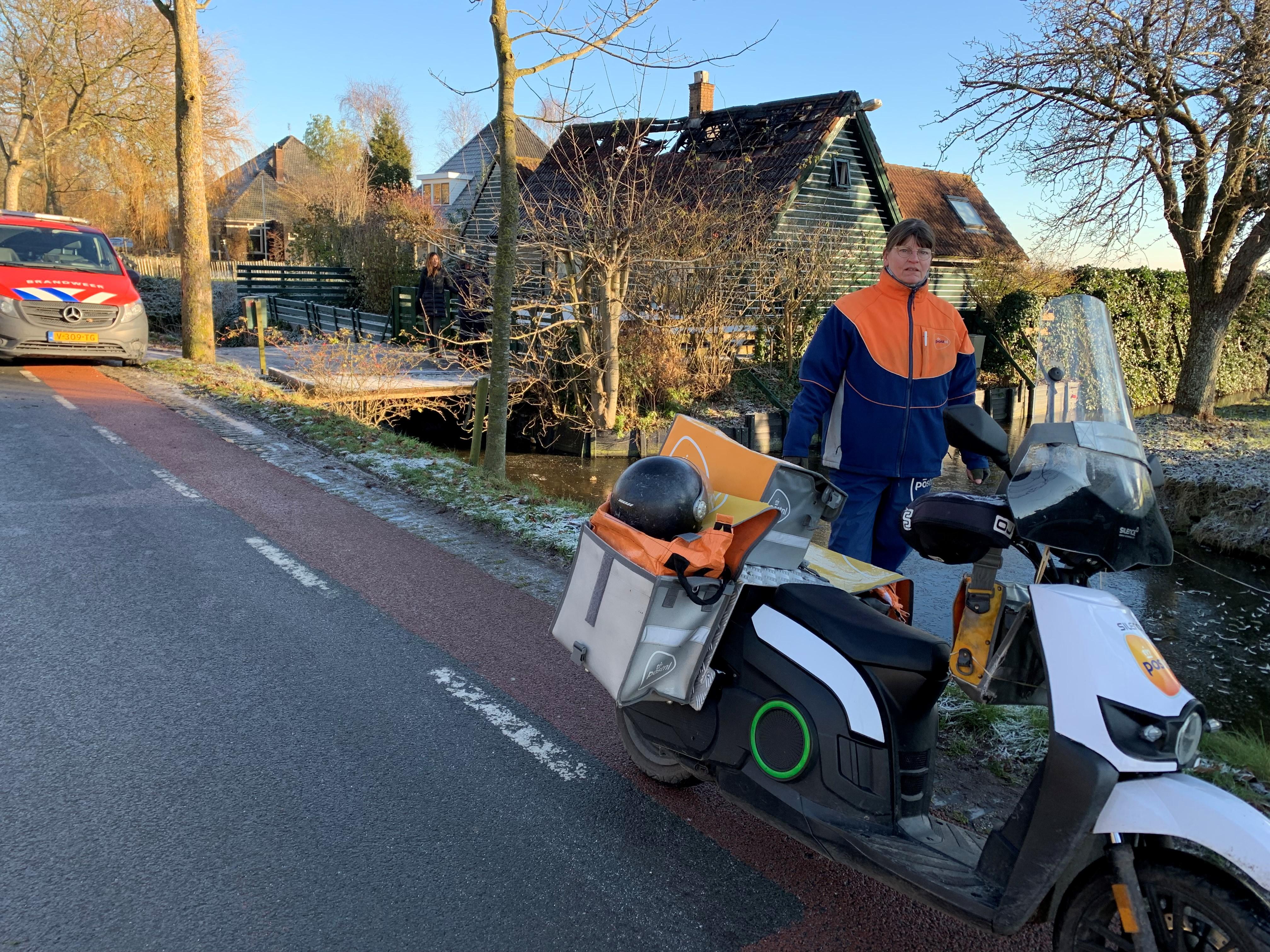 ’Ik dacht; wat ruik ik nou? Toen zag ik al vlammen buitenkant’. Ouder ...