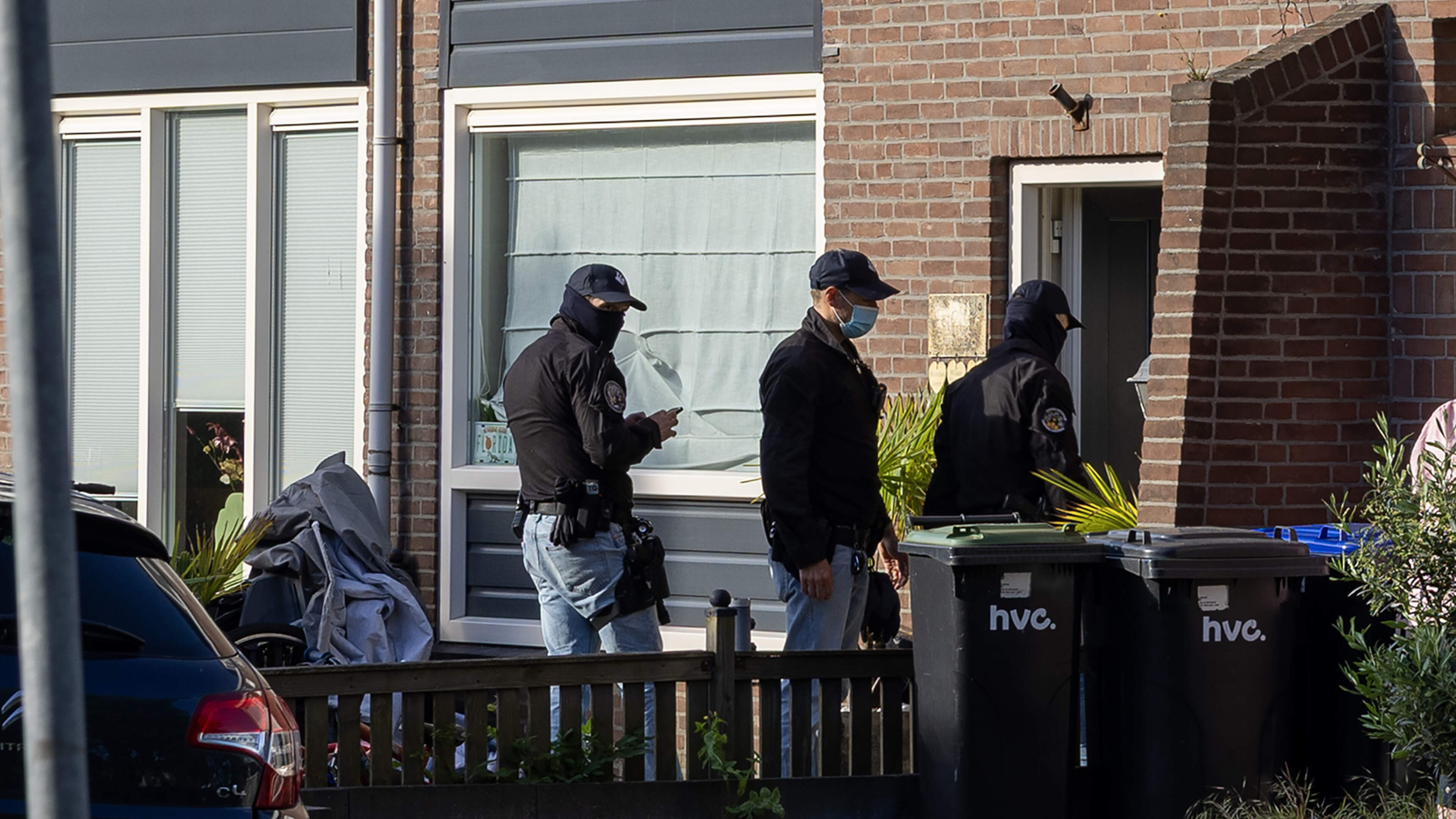 Police raid home in Beverwijk, seize vehicles