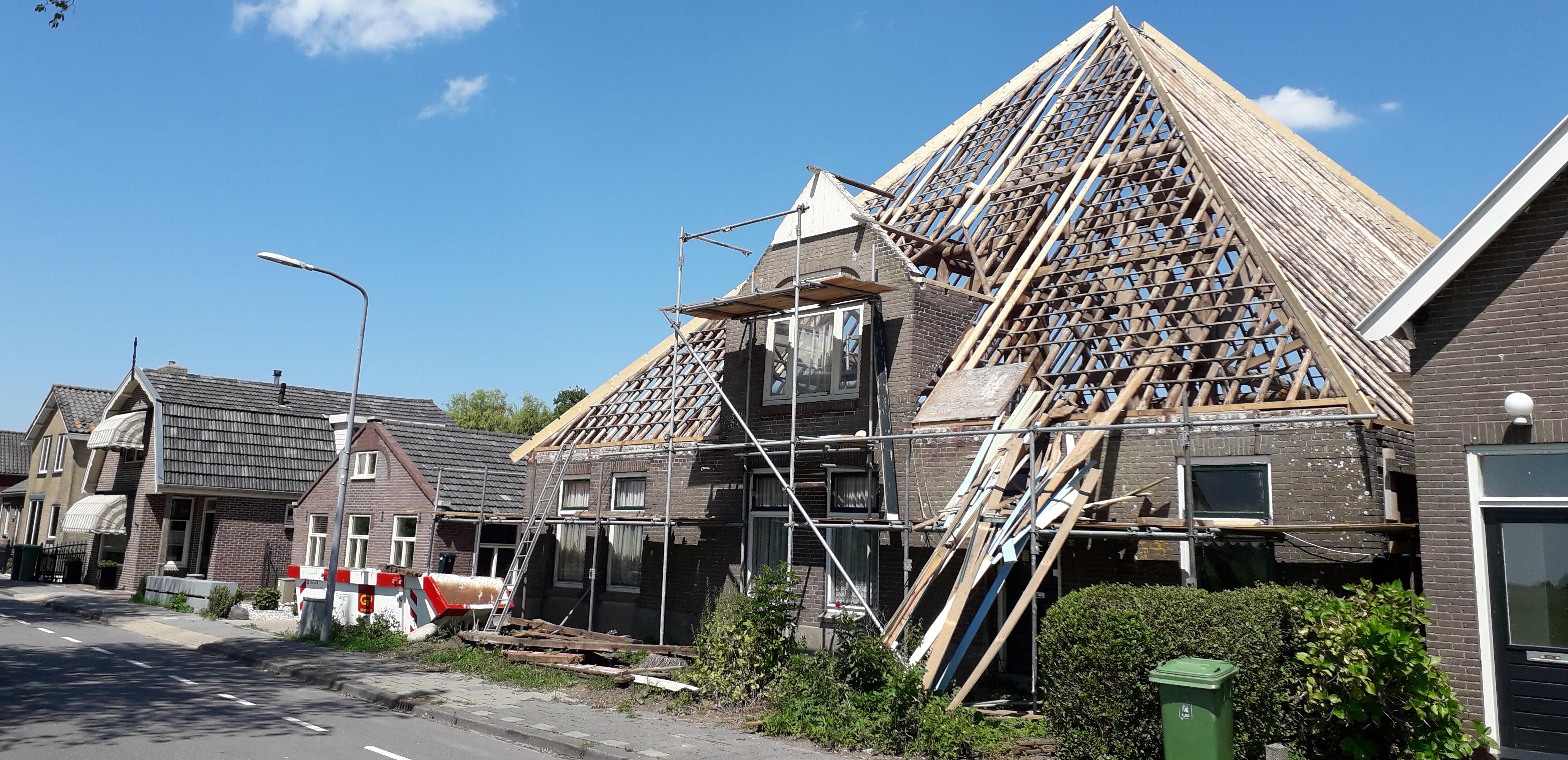 Dak op stolp aan West in Avenhorn is nieuwe mijlpaal