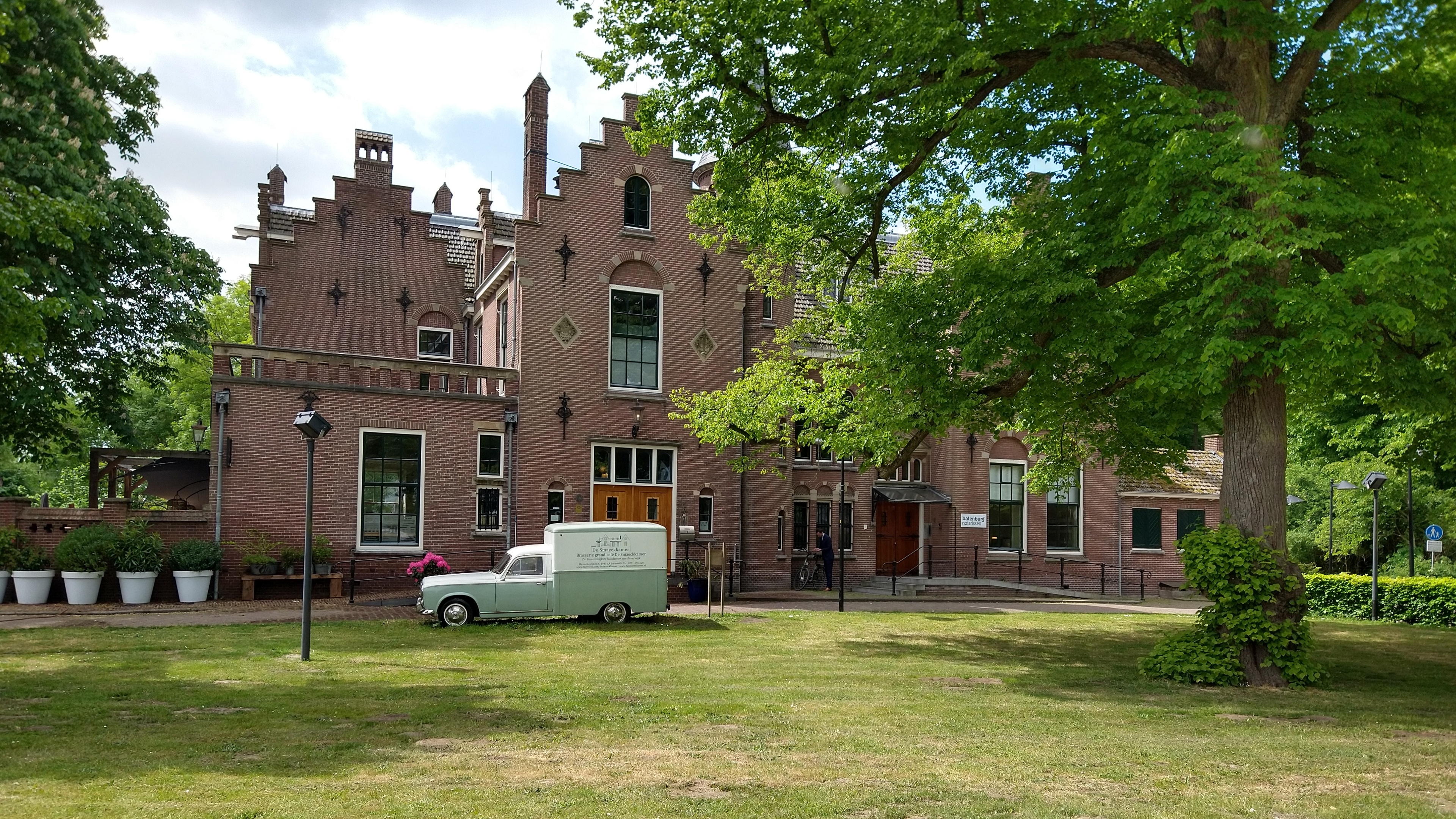 Een wandeling langs historische villa’s, boerderijen en Holland op z’n Smalst