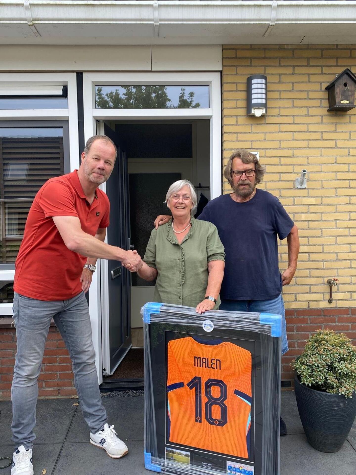 Honderd jaar Succes. De club van Adriaan Hoogesteeger, Koos Kuut en ...