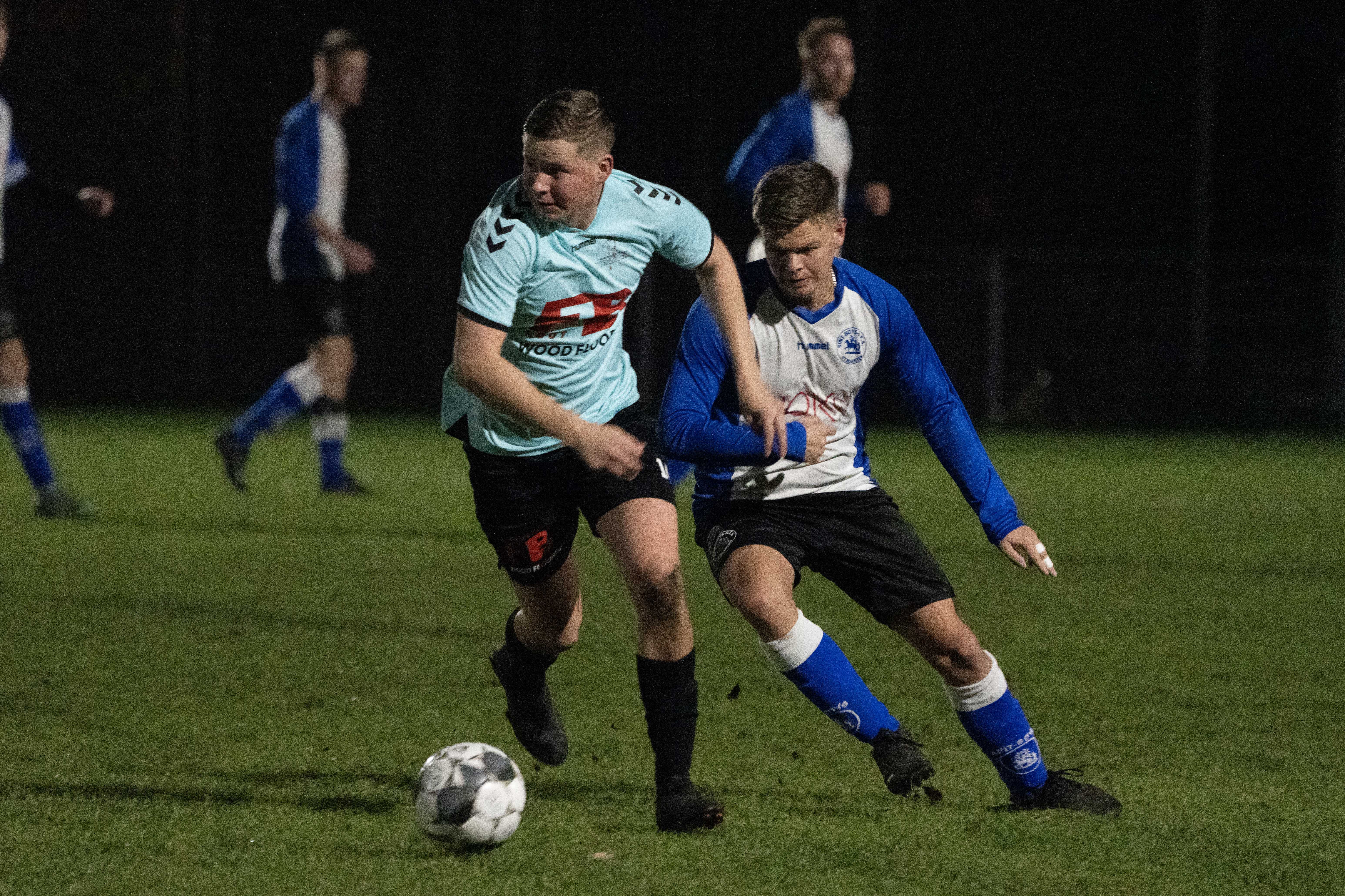 En wéér hadden de balende voetballers van Dirkshorn een vrije zondag; nu door gedoe met het veld in 