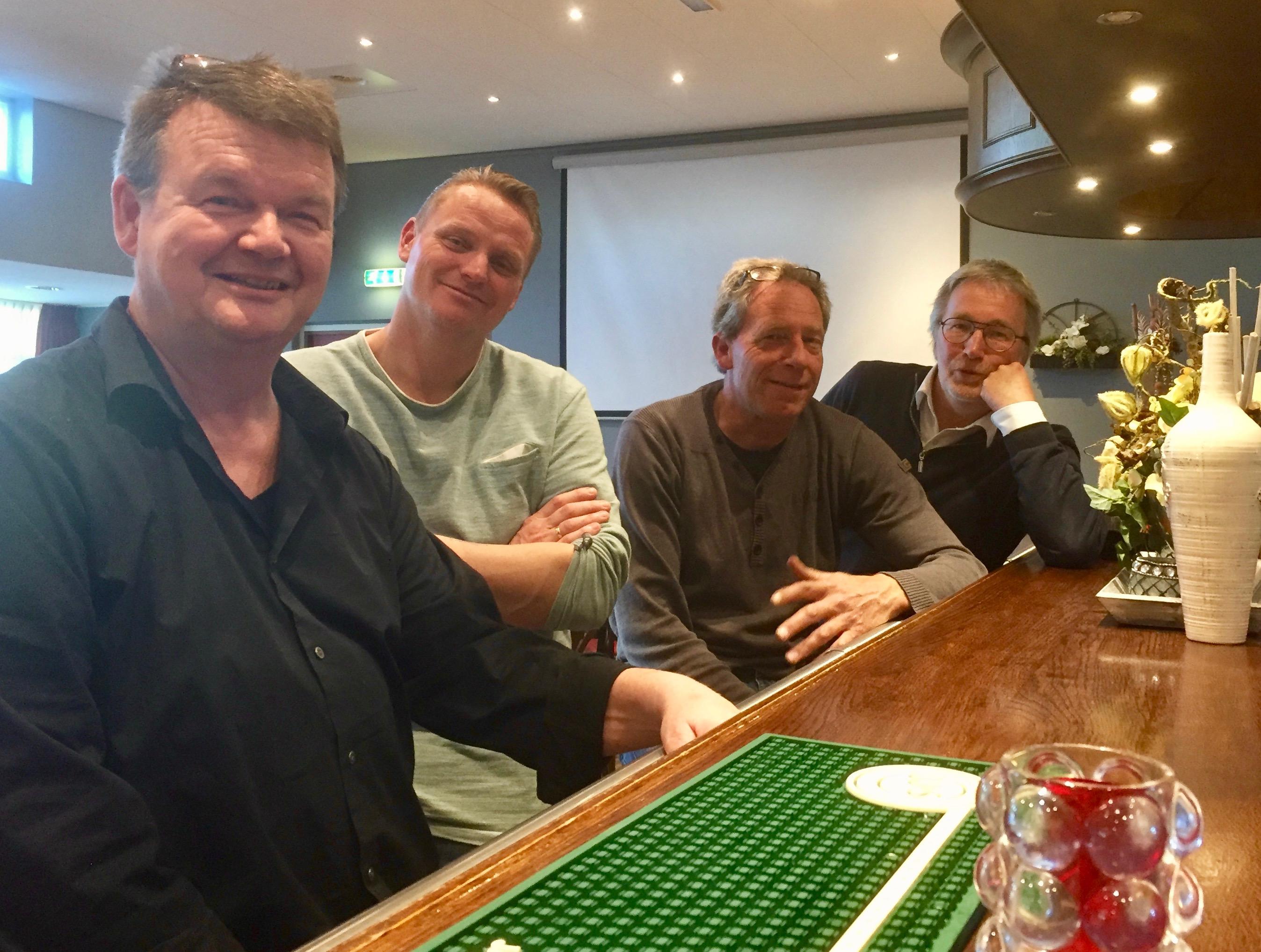 Dorpsgenoten gaan met de pet rond om kermis Twisk te redden: ’Het moet weer worden zoals vroeger’