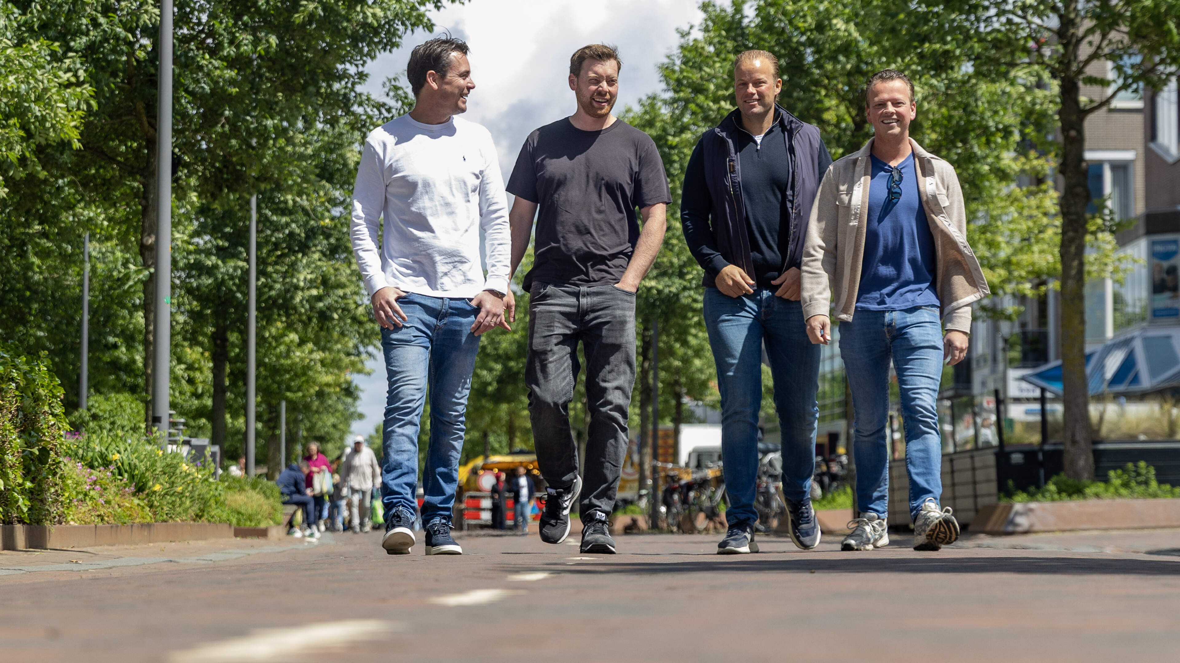 Terraces in the middle of Breestraat. Business owners join forces for hospitality square during Beverwijk City Festival: ‘Keep it going if it’s a success’