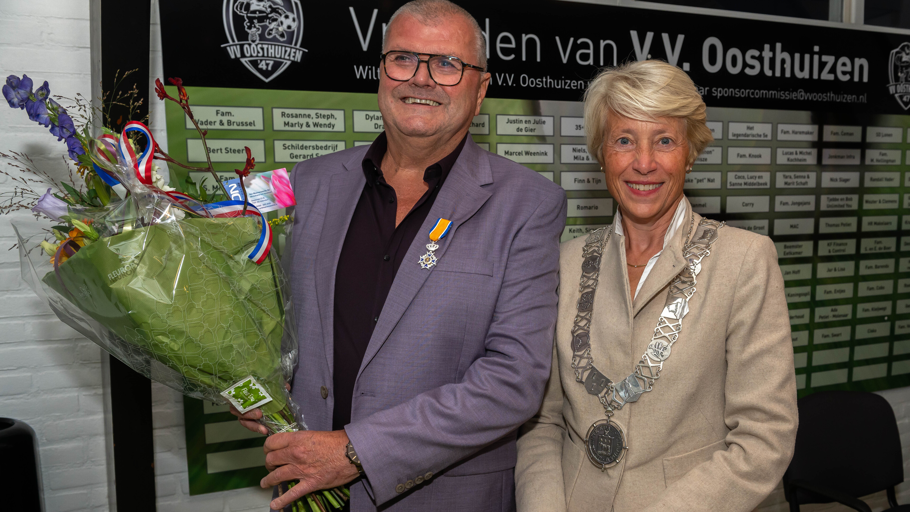 Lintje voor clubicoon Ron Petiet van V.V. Oosthuizen