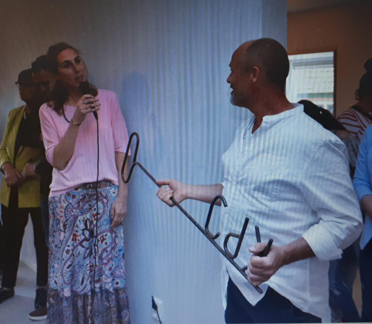 Topdrukte bij open kerk in Zwaagdijk-West