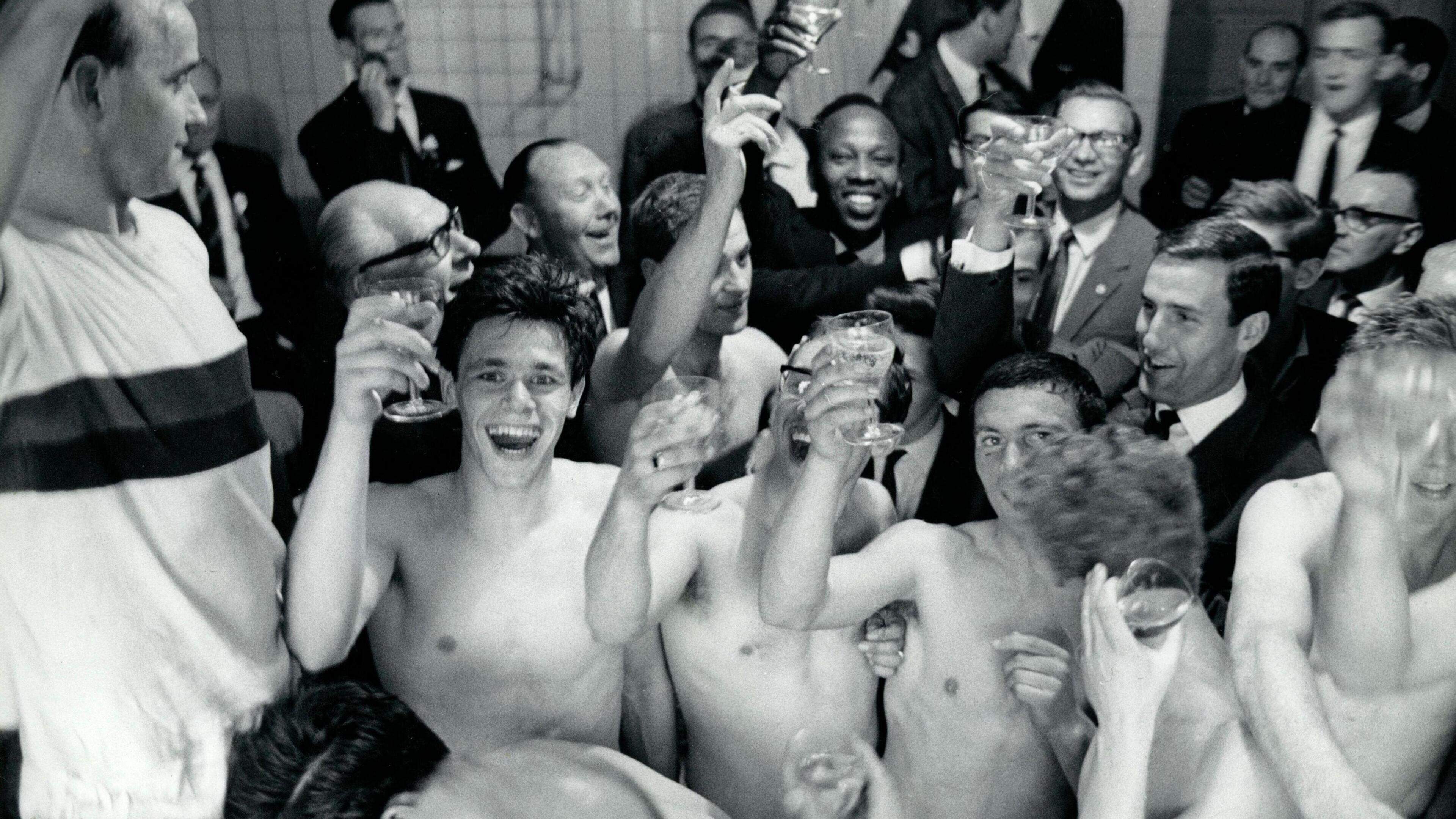 In the Netherlands, you'd better have red in your club colors: On this day in 1964, DWS was the last club without red to become champions