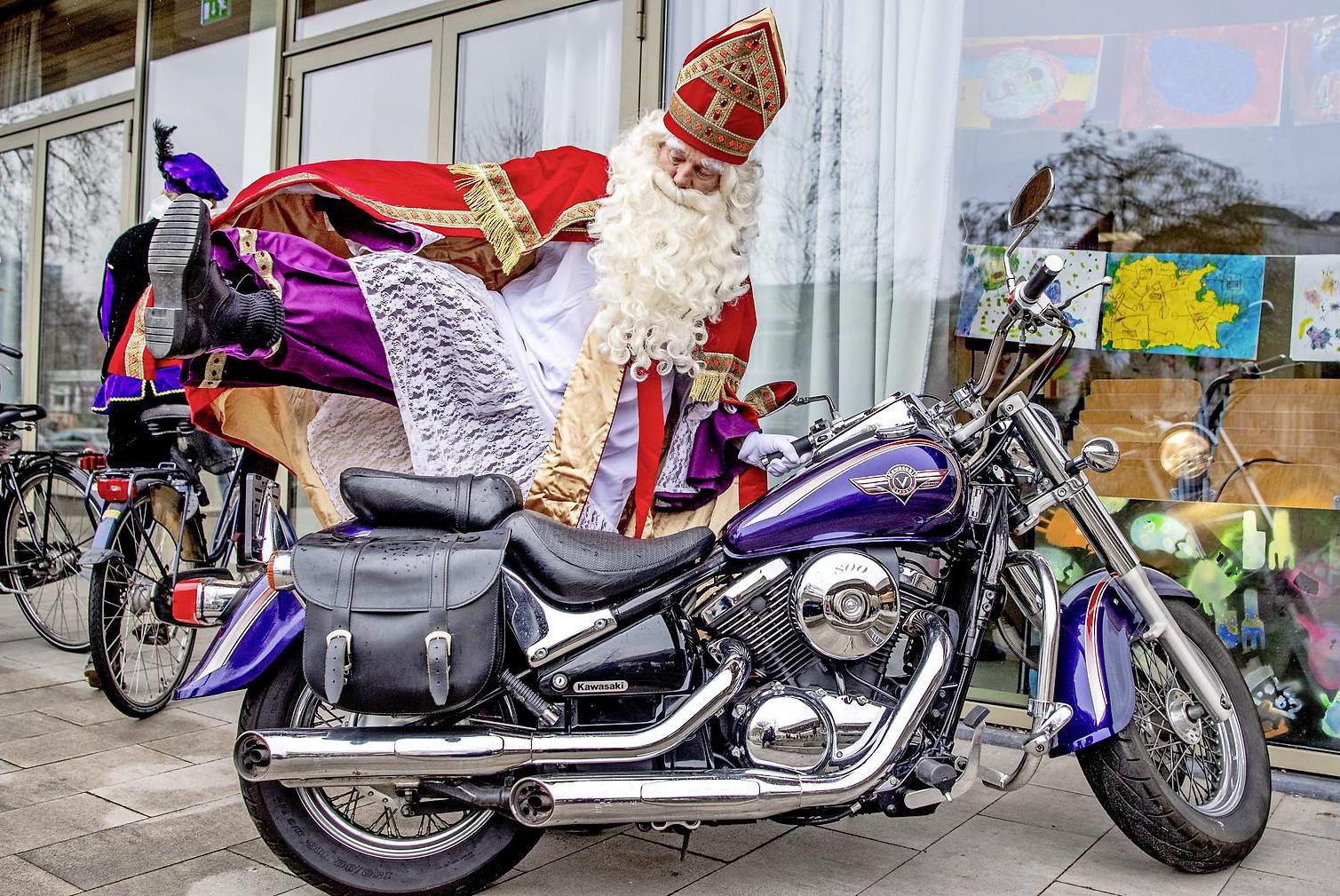 De politiek van de illusie viert hoogtij: Sinterklaas bestaat nog