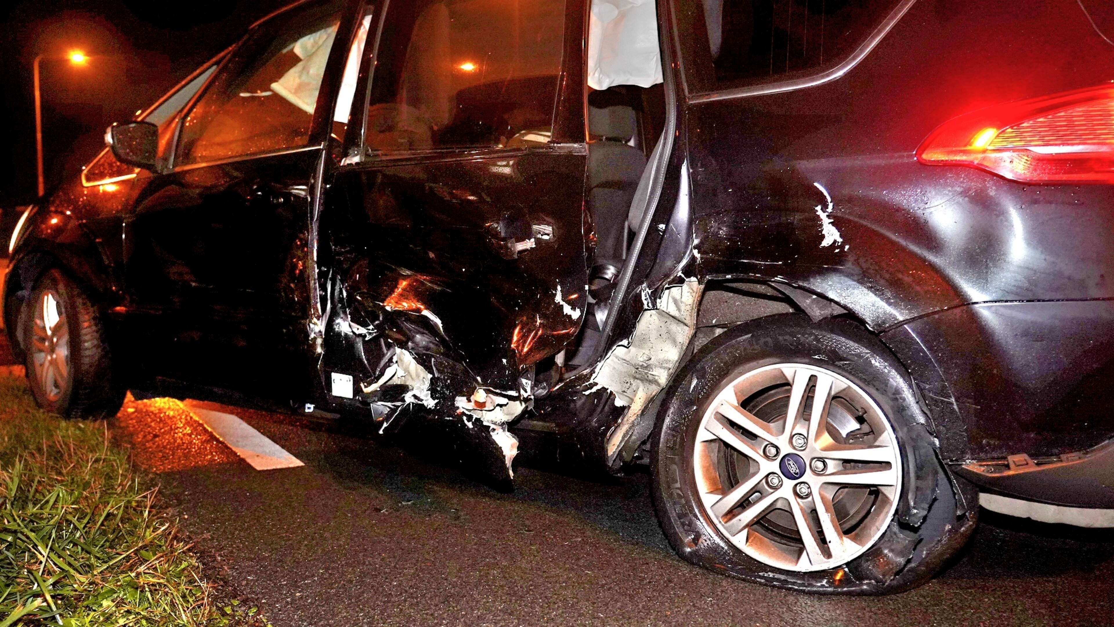 Automobiliste met kind aangereden door spookrijder in Egmond aan den Hoef, bestuurder (20) aangehoud