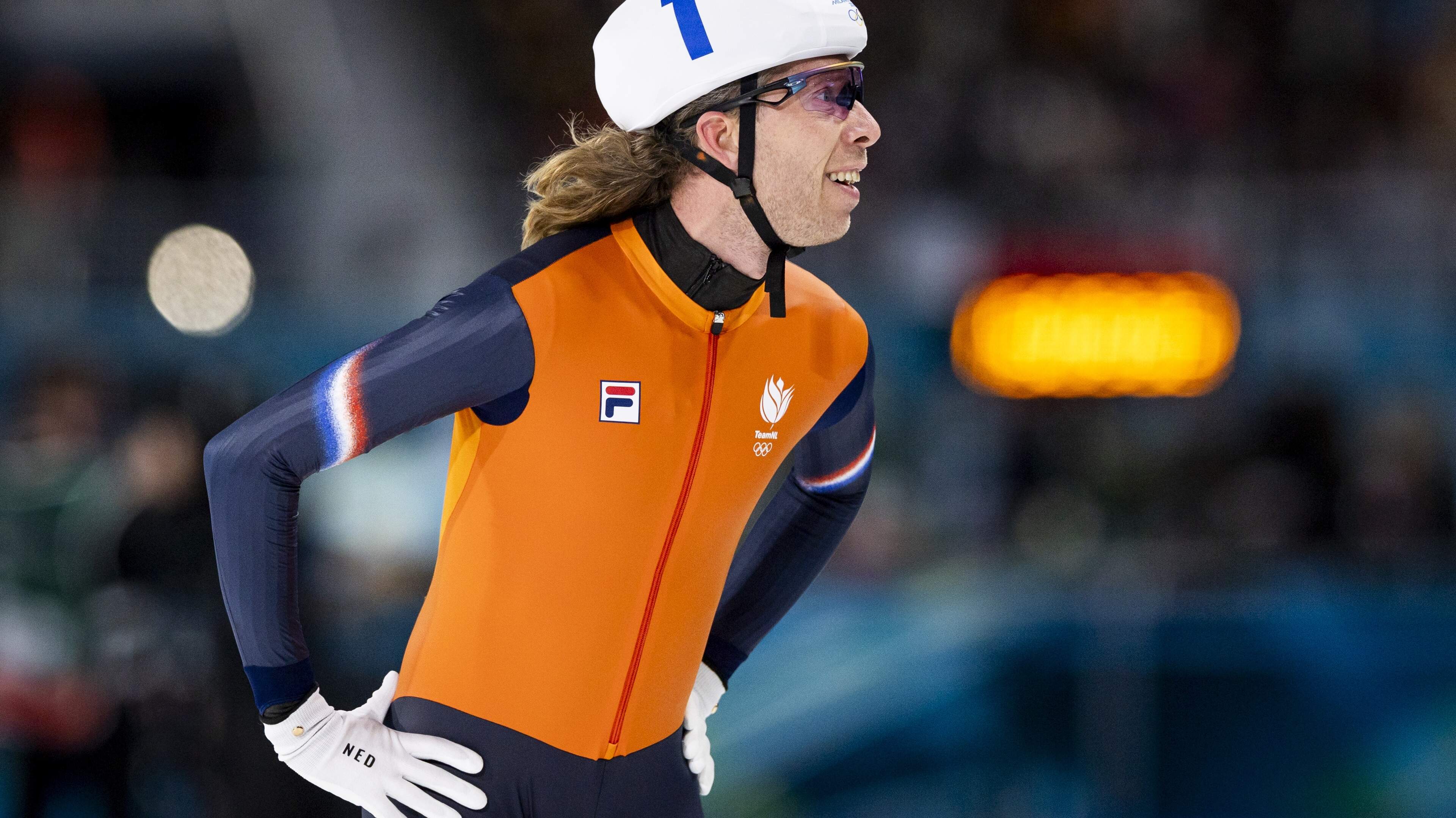 Jorrit Bergsma (40) secures ninth gold at Games with mass start title