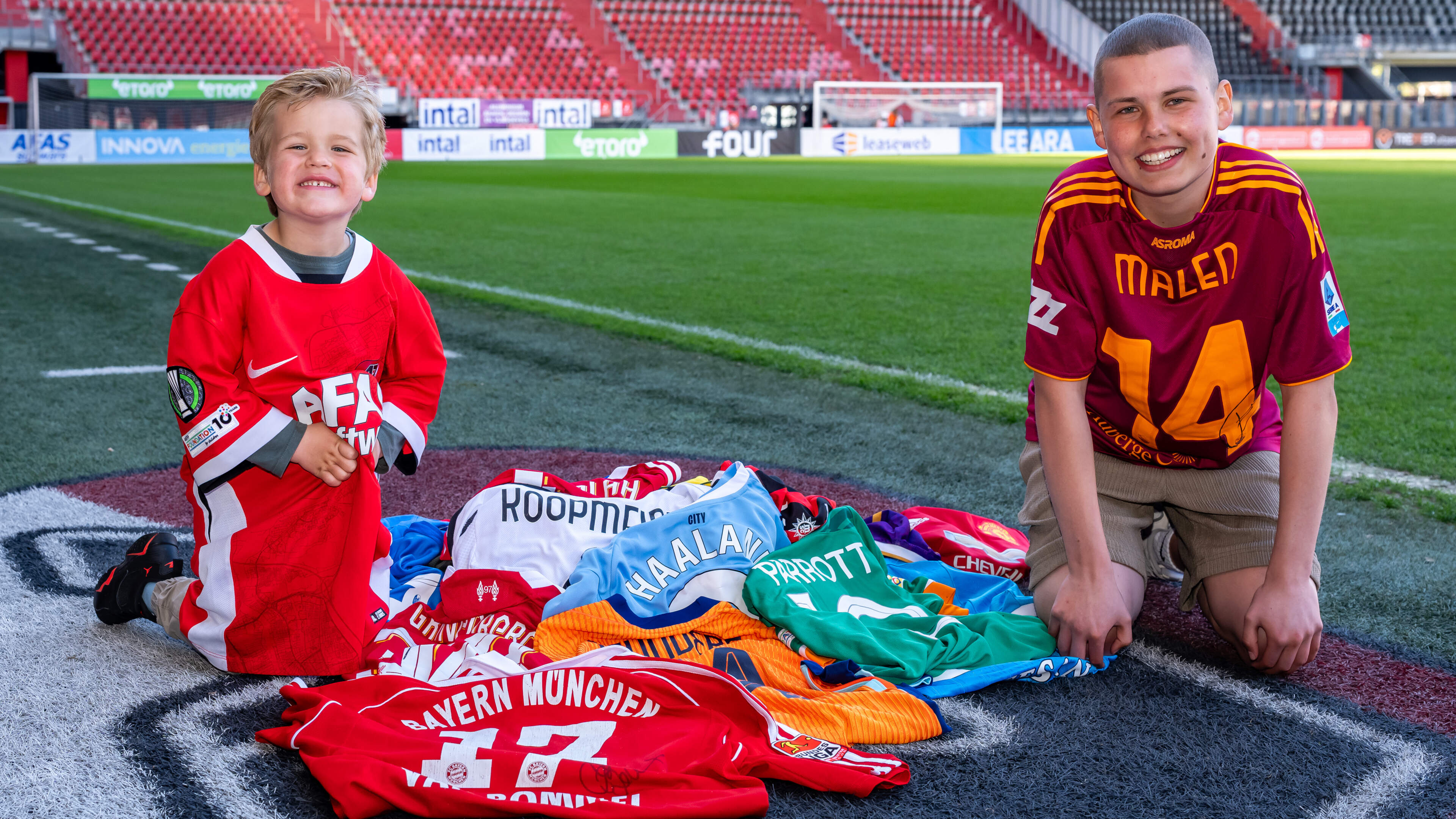 'Since the bad news, the reactions have been heartwarming.' Over 100 shirts from top footballers at auction for Tim (14) and Mason (4)