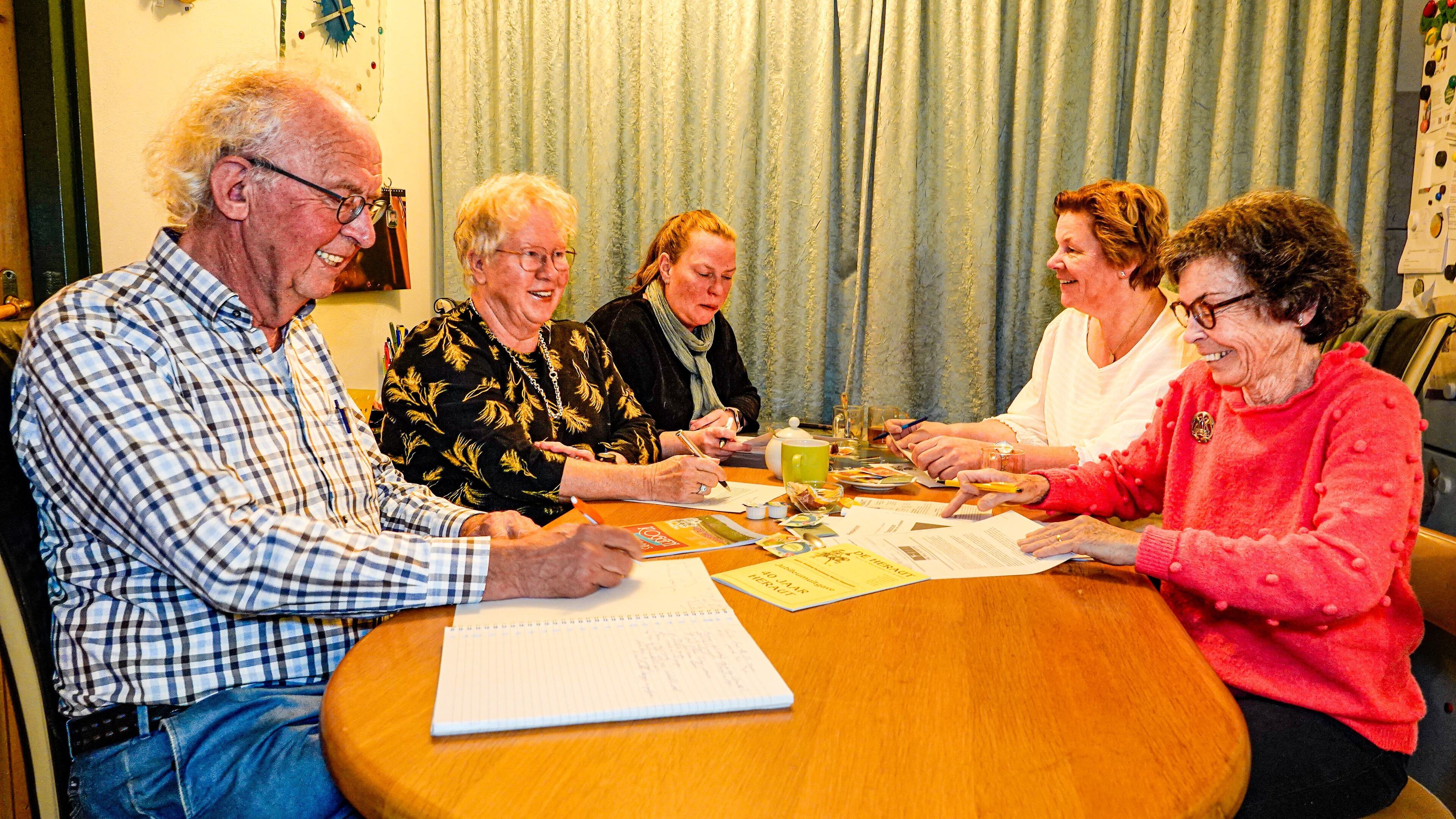 Dorpsblad De Heraut bazuint al zestig jaar het dorpsnieuws rond in De Goorn en omgeving