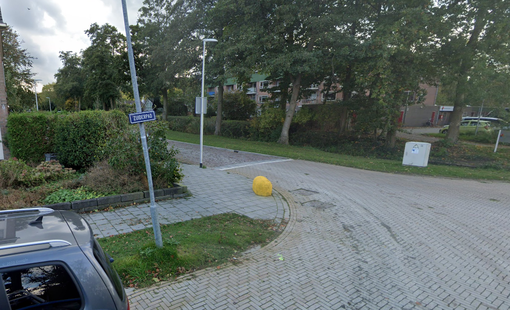 Vrouw (74) mishandeld en bedreigd in slaapkamer tijdens nachtelijke woningoverval in Zuidoostbeemste