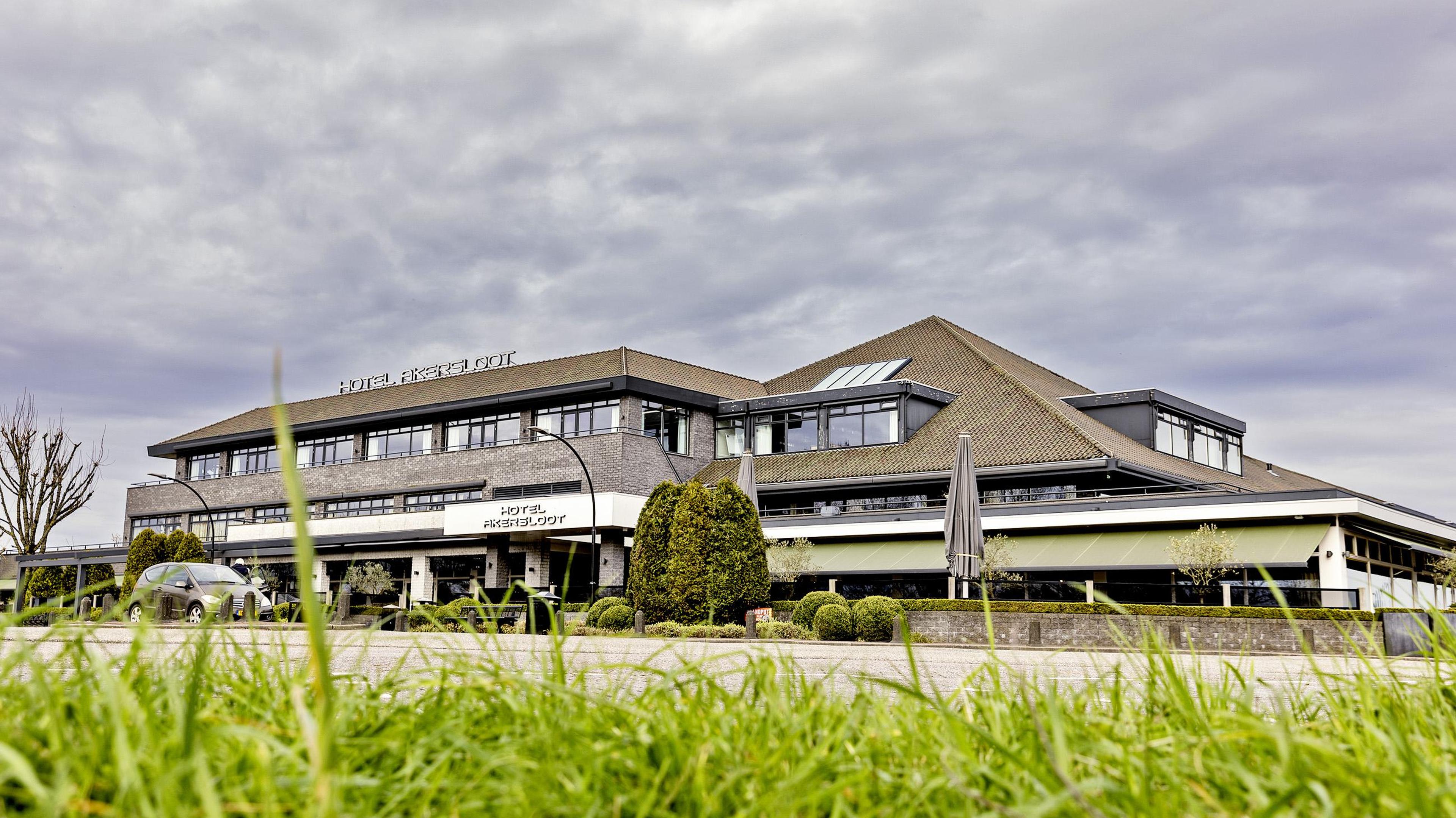 Castricum stelt wél voorwaarden aan de gedoogconstructie van opvang in Van der Valk Hotel Akersloot