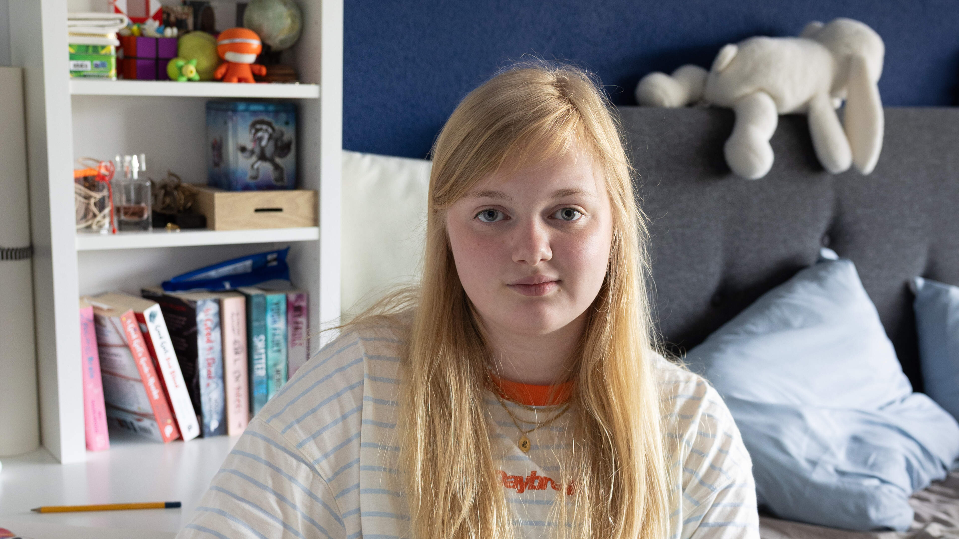 Justine’s (18) father has young-onset dementia: ‘I like caring for him, I find it difficult when I’m not with him’