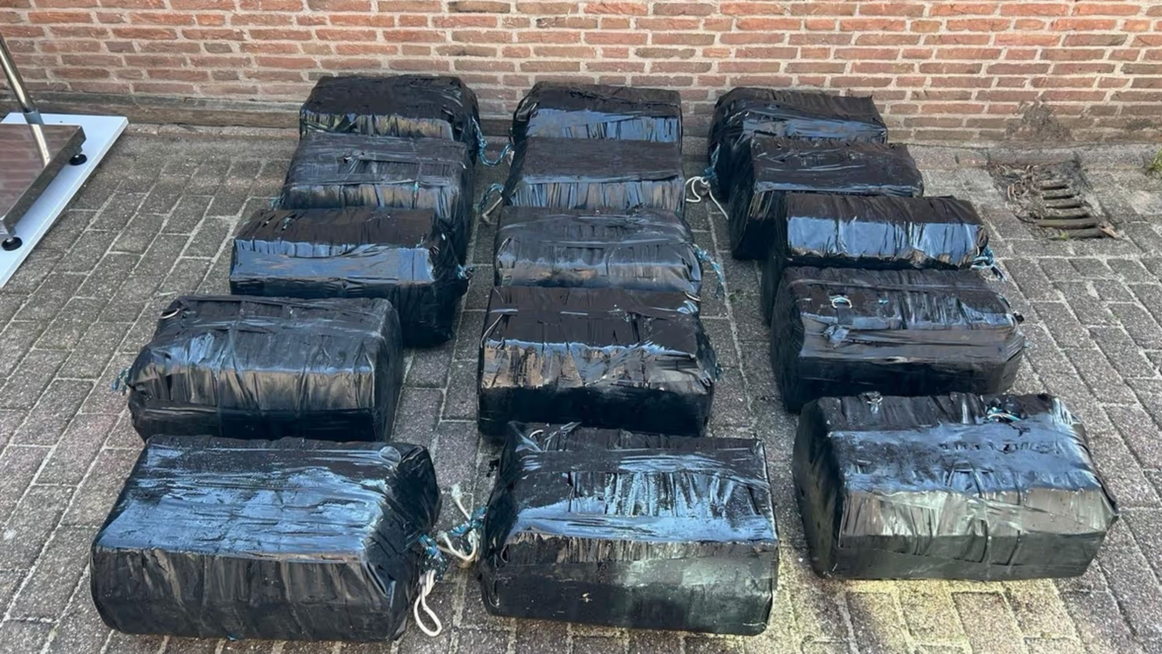 Haarlem man arrested for hard drugs after intensive operation on the North Sea
