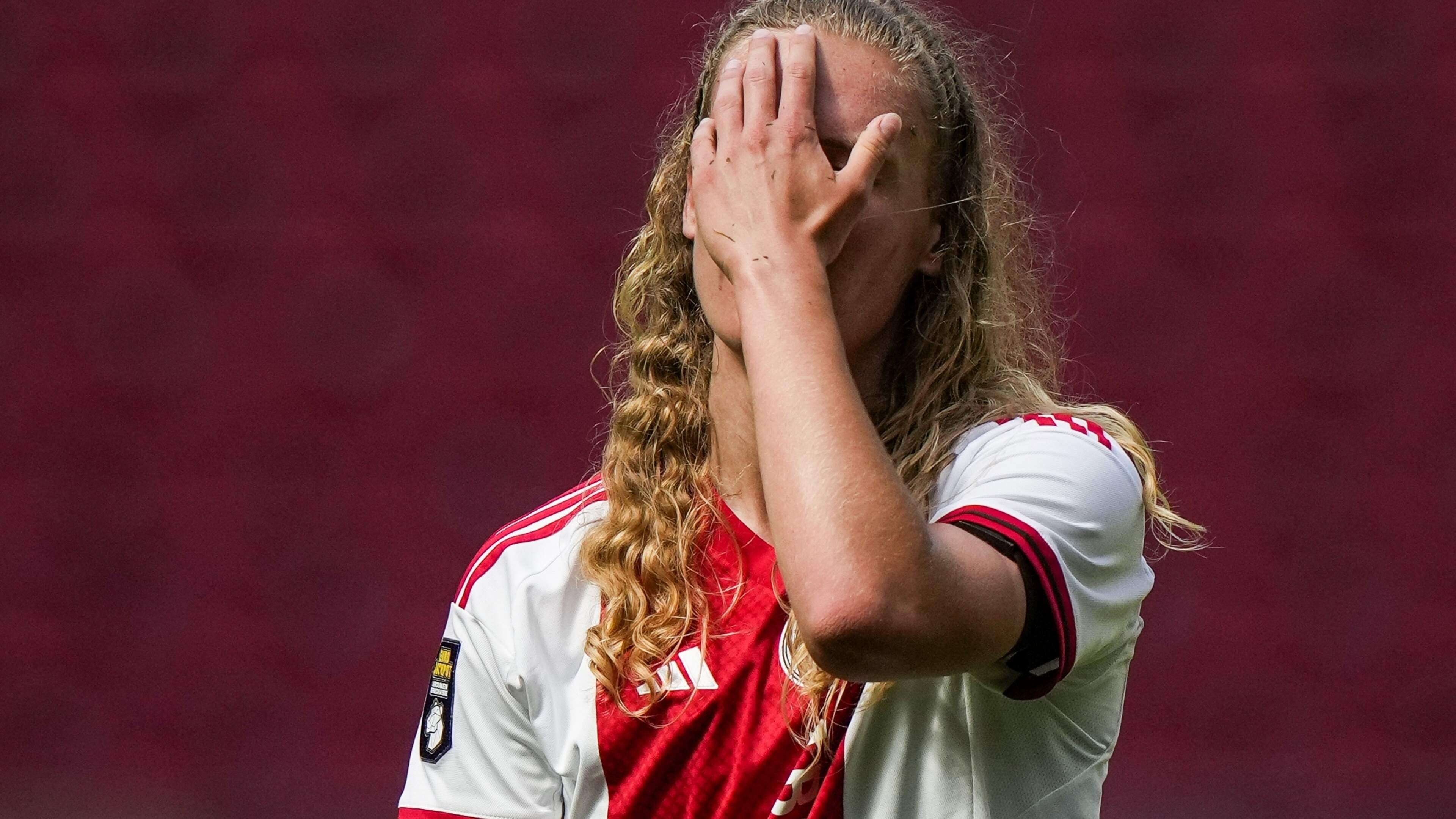 Ajax women drop points against Feyenoord in ArenA: 0-0