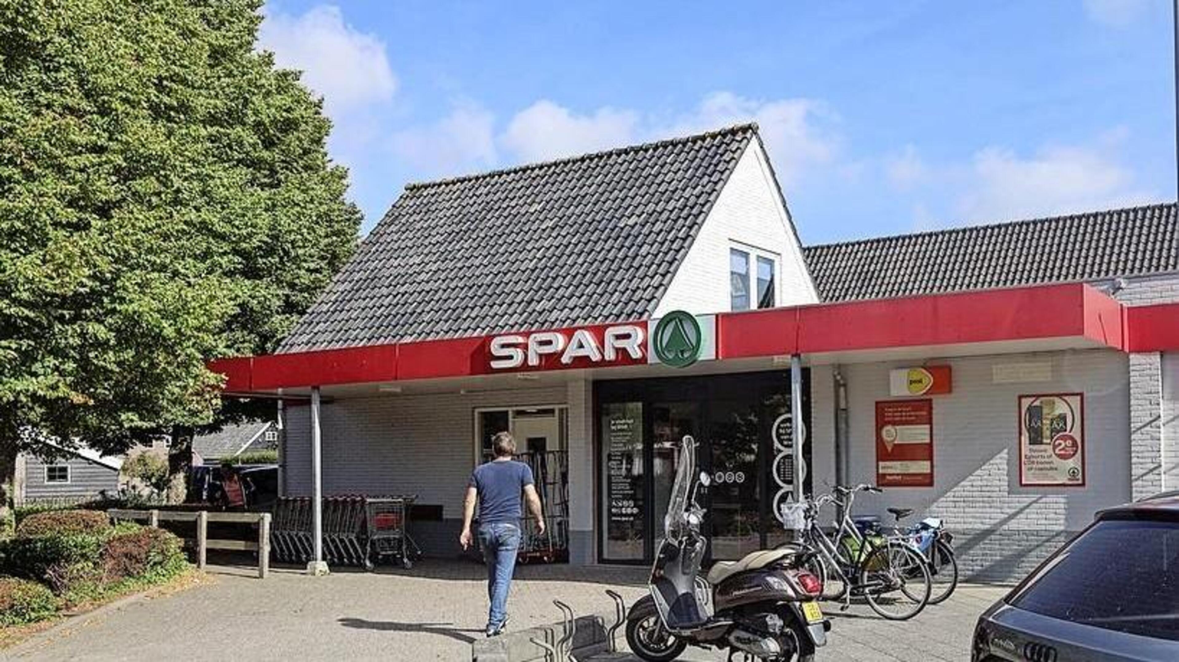 Een andere supermarkt in Opperdoes? Een andere winkel? Eigenaar van het pand waar Spar eind dit jaar