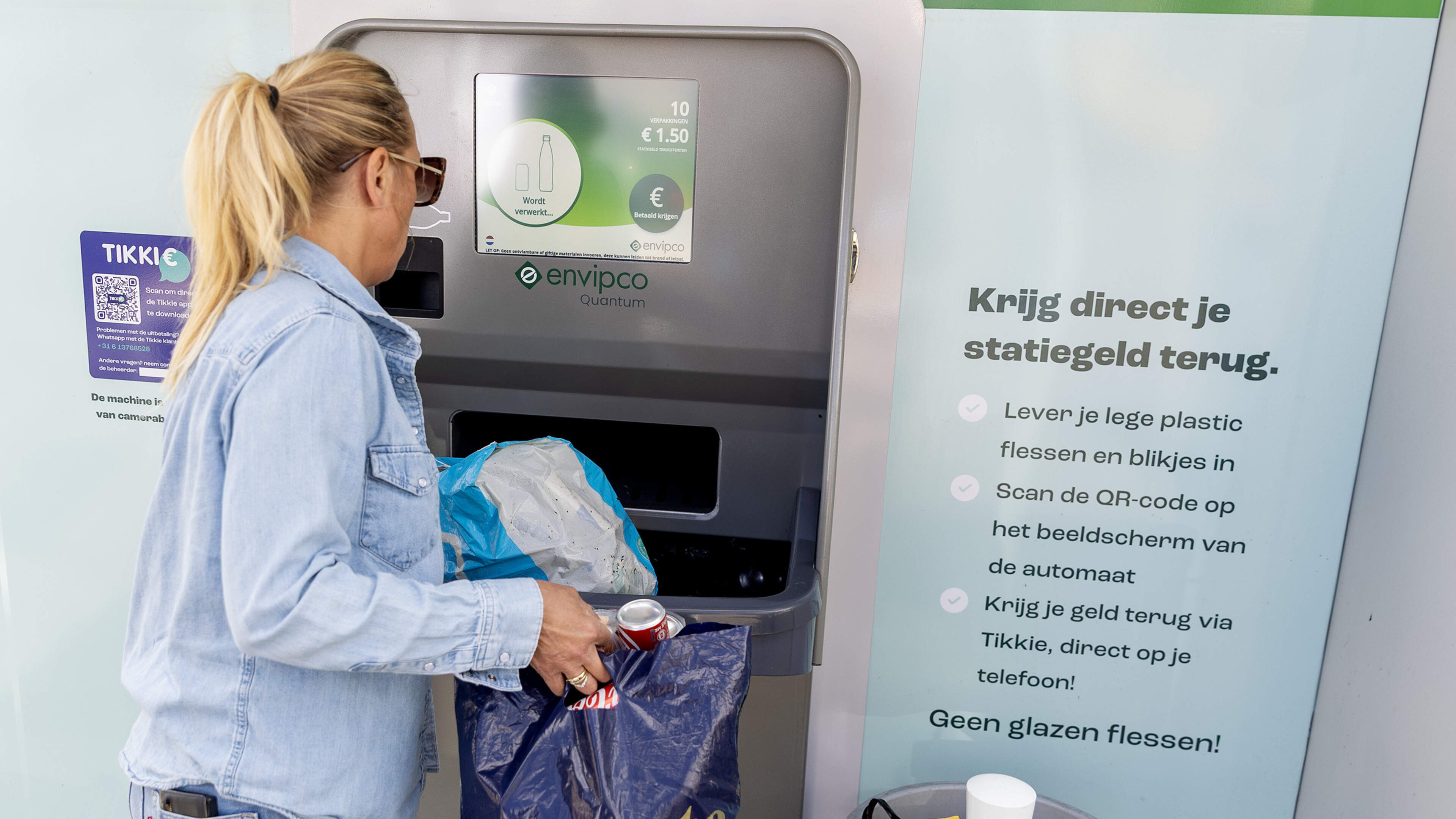 All your empty bottles and cans gone at once: Rataplan Heemskerk now has a bulk deposit machine