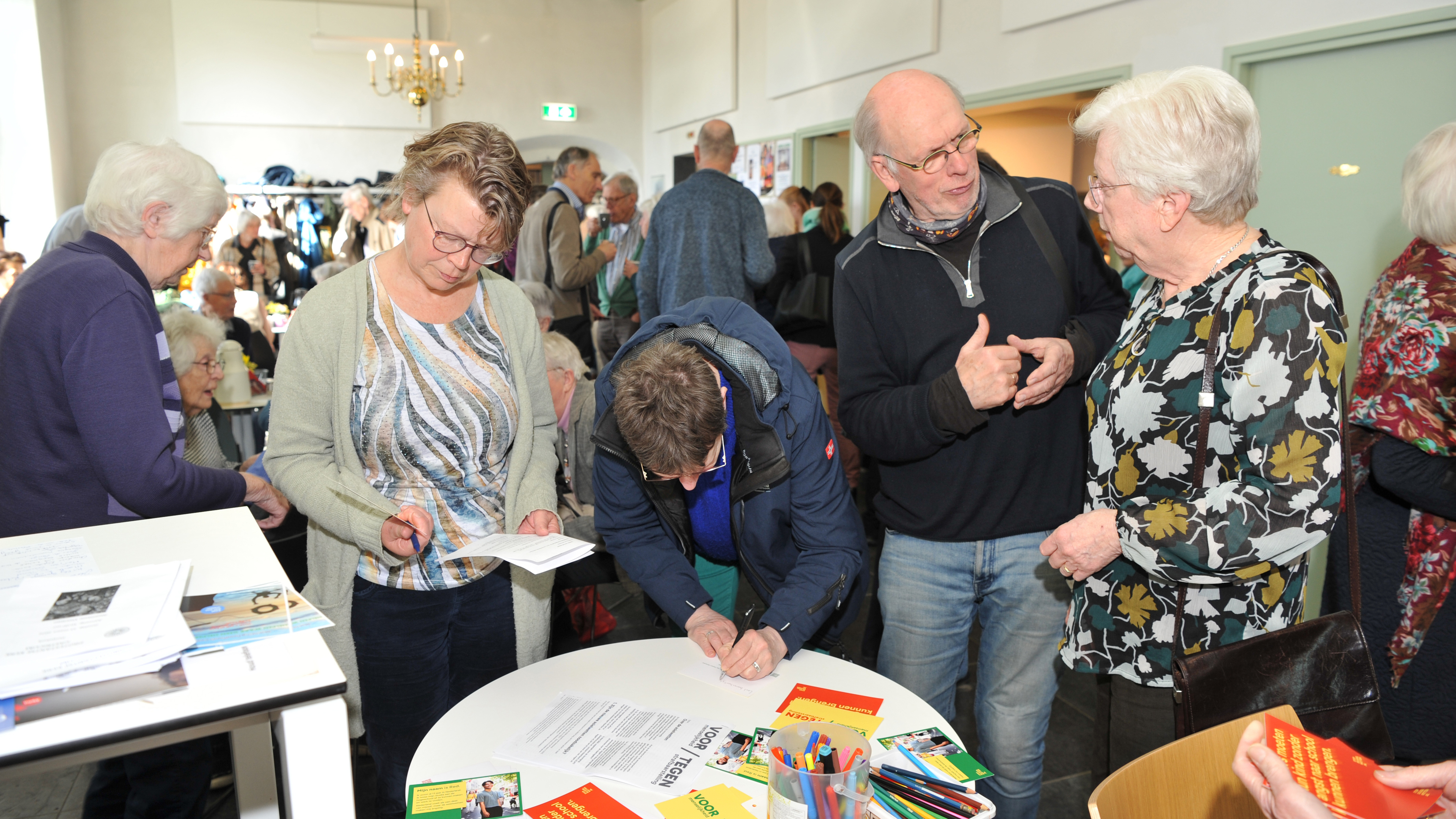 'Humane? No,' says deacon Nienke Witkamp on new asylum laws. Postcard campaign against criminalizing undocumented status gains momentum