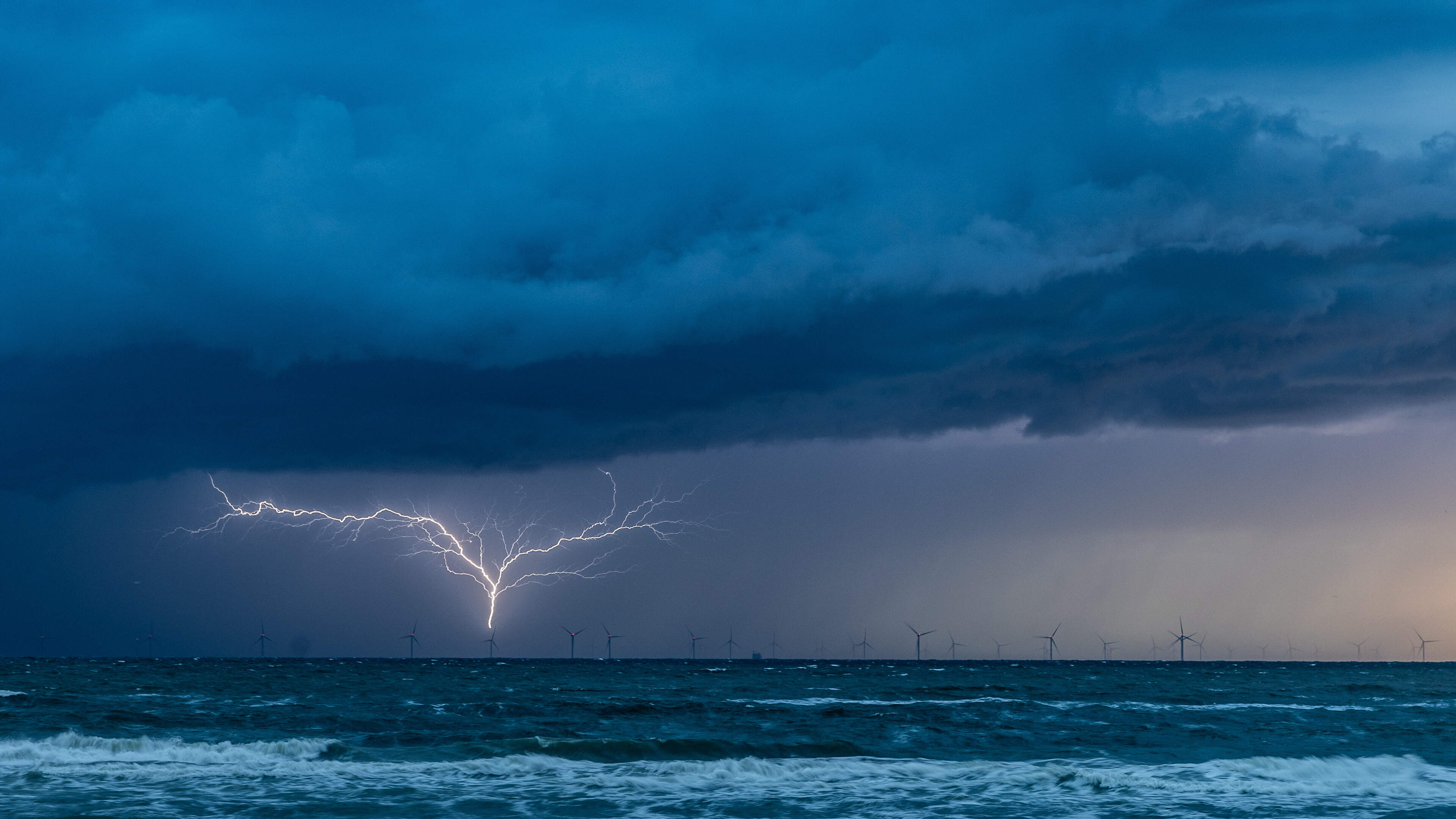 Rick chases lightning and has a record season: ‘Already more thunderstorm photos than all of last year’